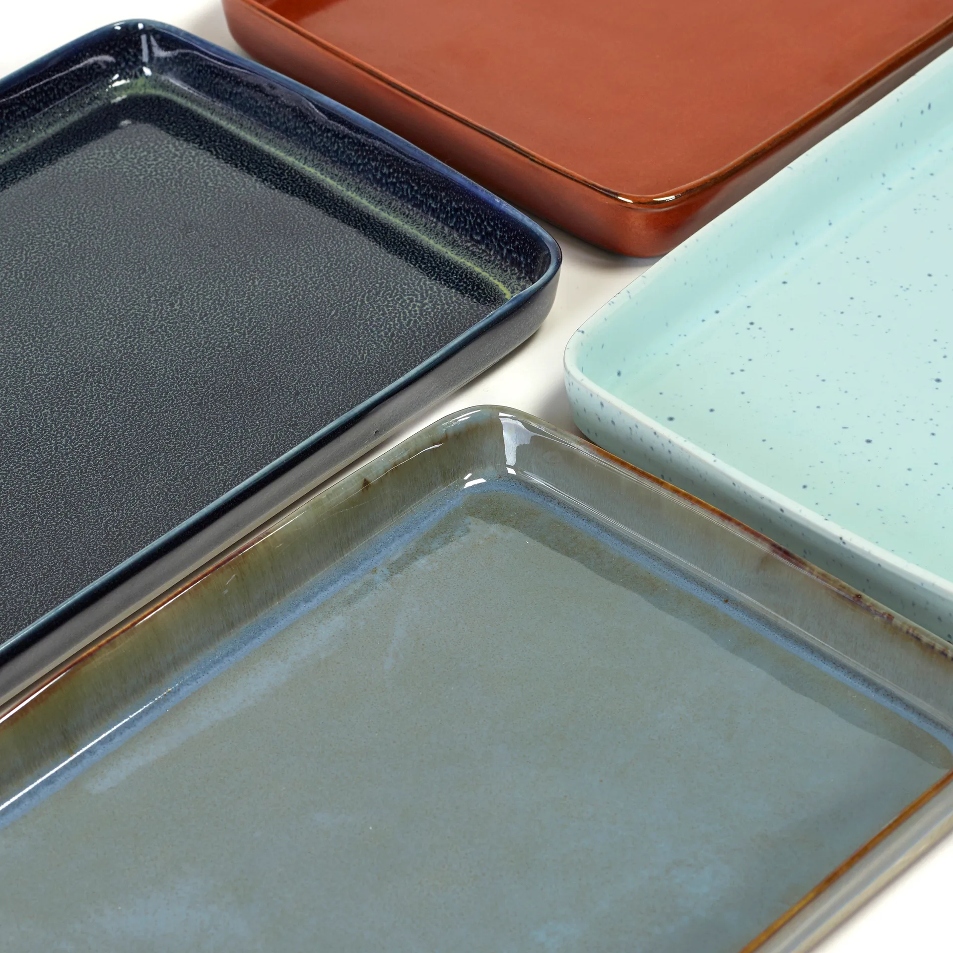 Terres de Rêves 梦想之地系列 盘子 18x37 cm, 烟熏蓝 Serax