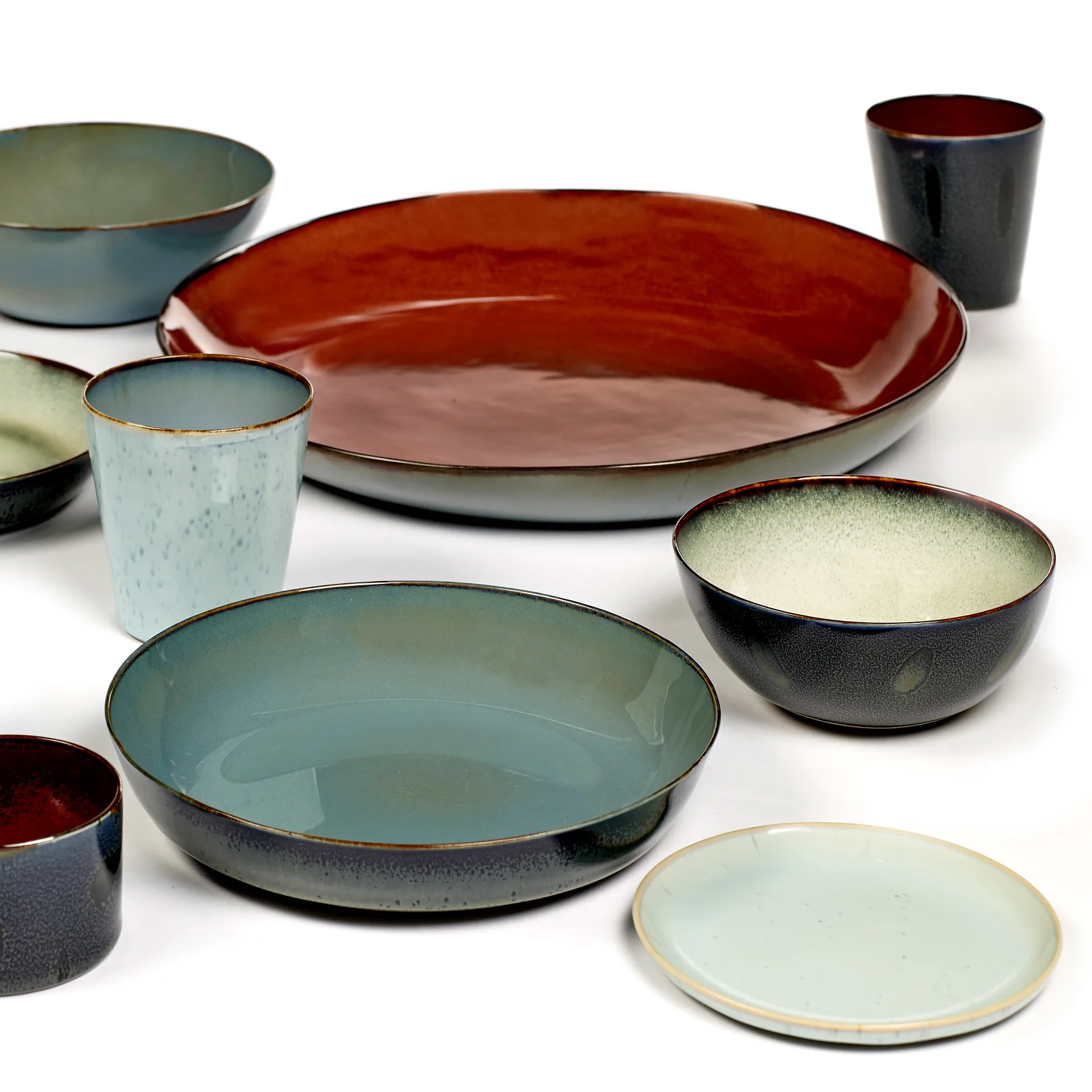 Terres de Rêves 梦想之地系列 大号盘子 35.5 cm, 锈红色-烟熏蓝 Serax