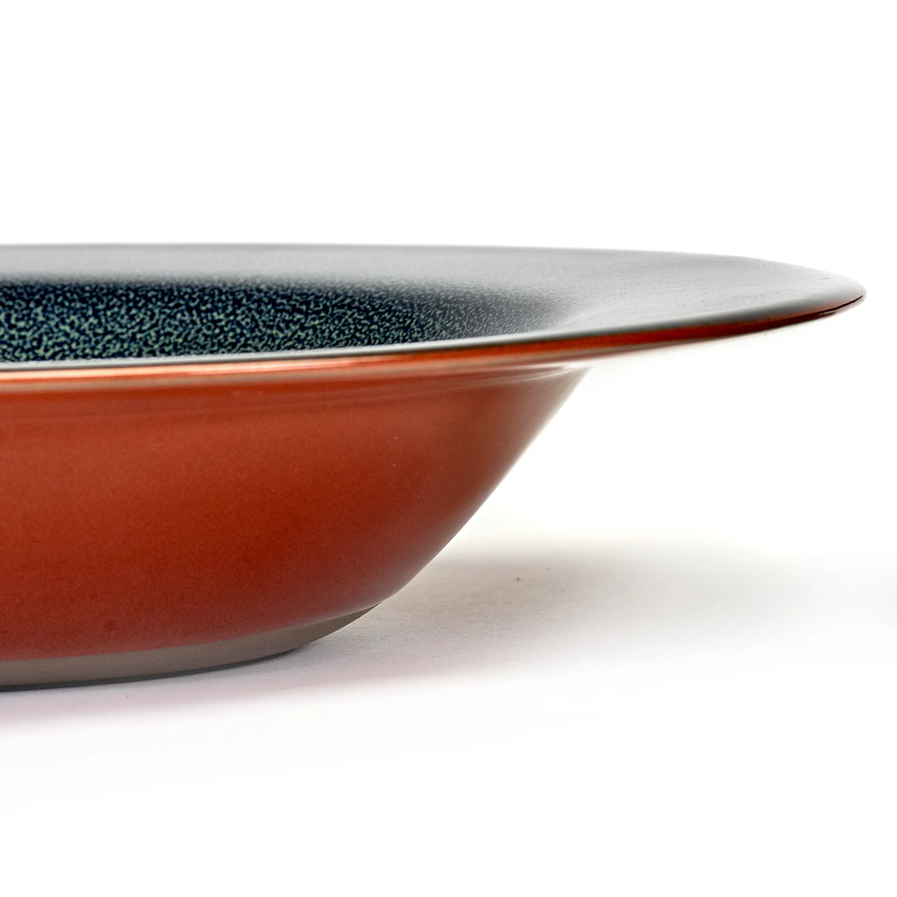 Terres de Rêves深盘21.3cm, 锈红色-烟熏蓝 Serax