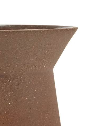 Urban 03 小号花瓶18,5cm - 红棕色 - Serax