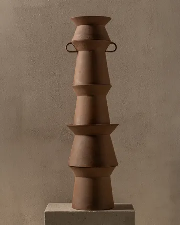 Urban 03 小号花瓶18,5cm - 红棕色 - Serax