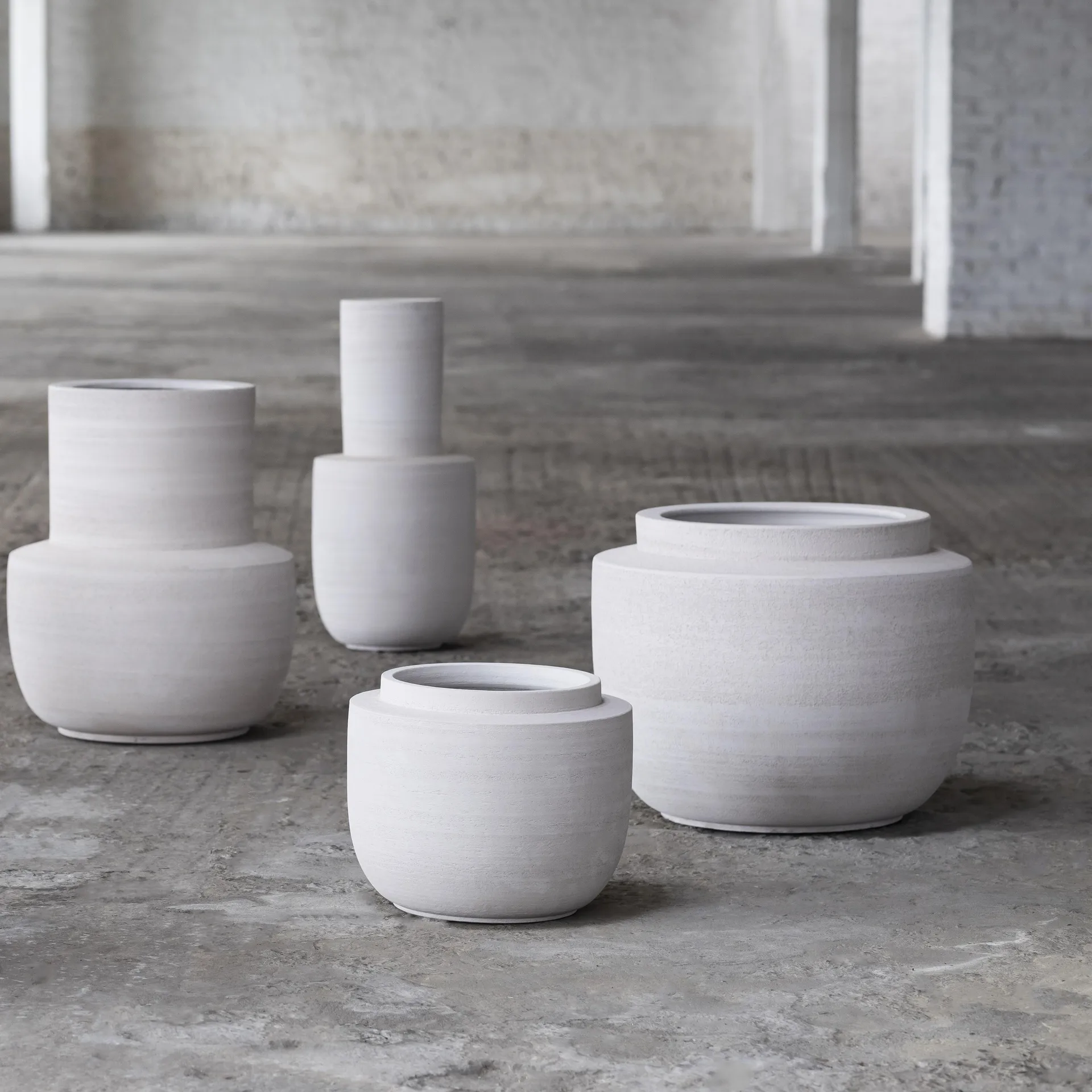 Volumes flower pot, 24x28.5 cm Serax