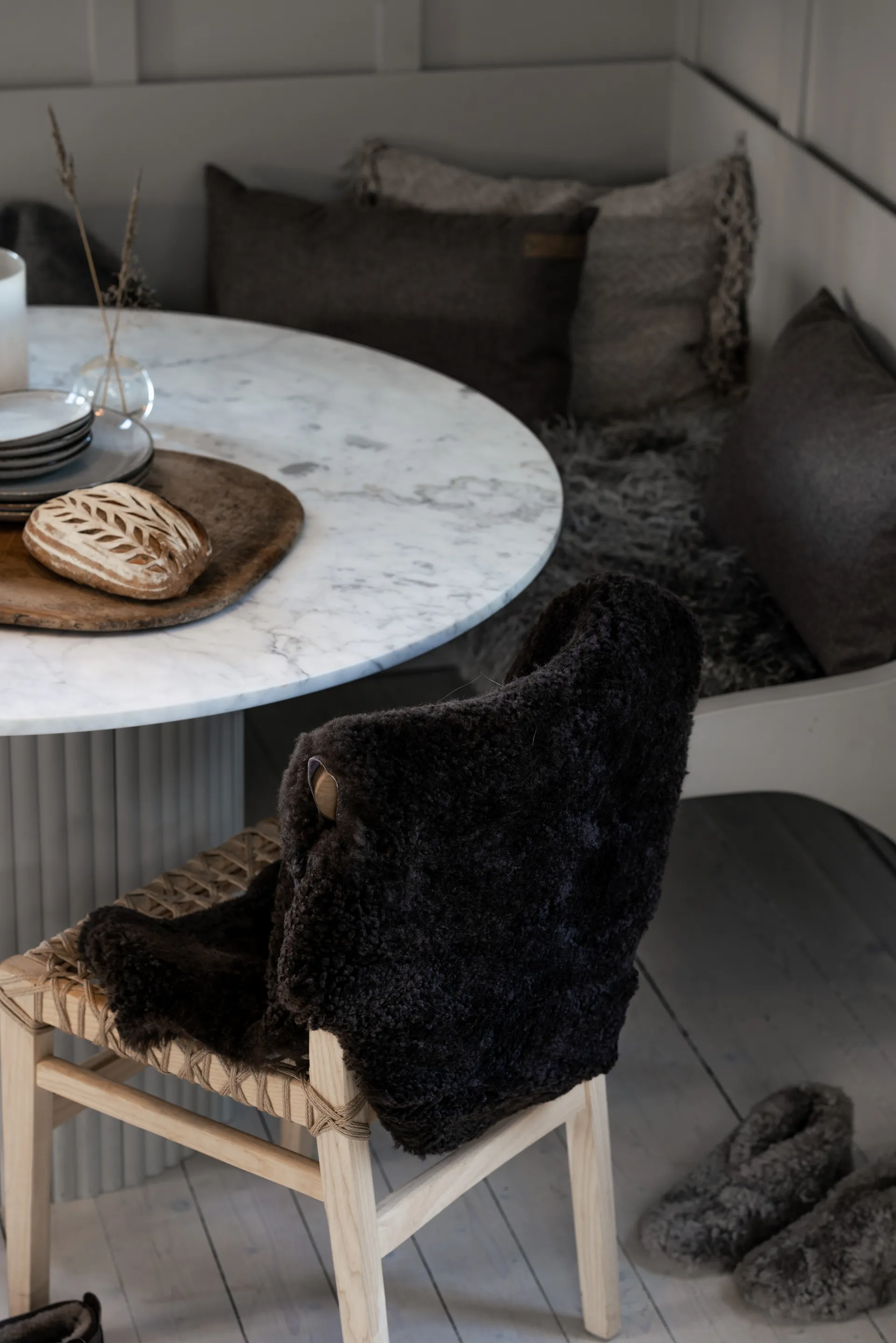 Shepherd sheepskin Ella, dark 棕色 Shepherd of Sweden