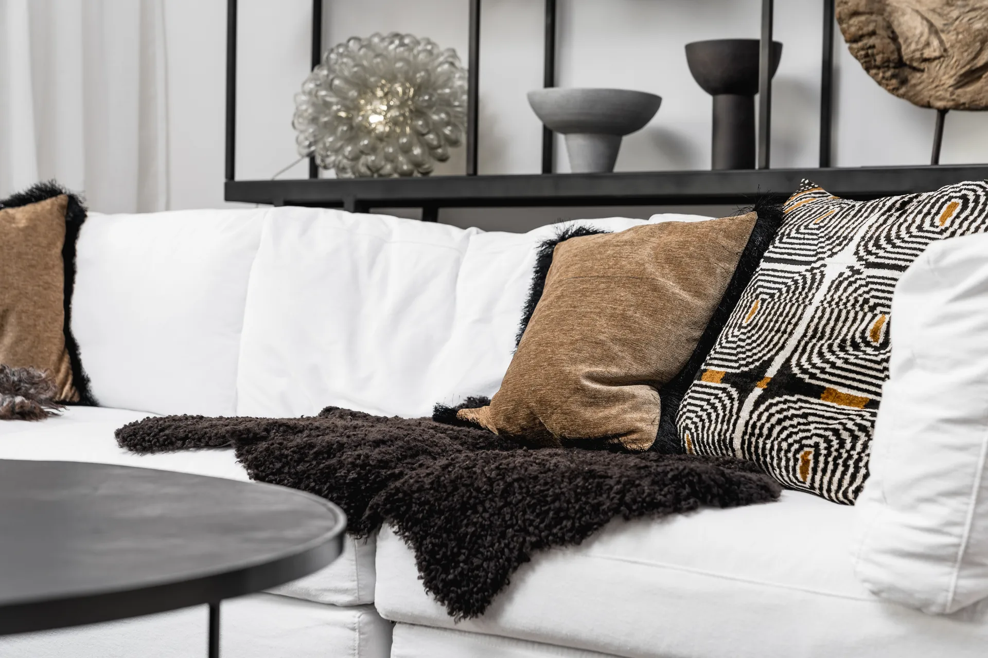 Shepherd sheepskin Ella, dark 棕色 Shepherd of Sweden