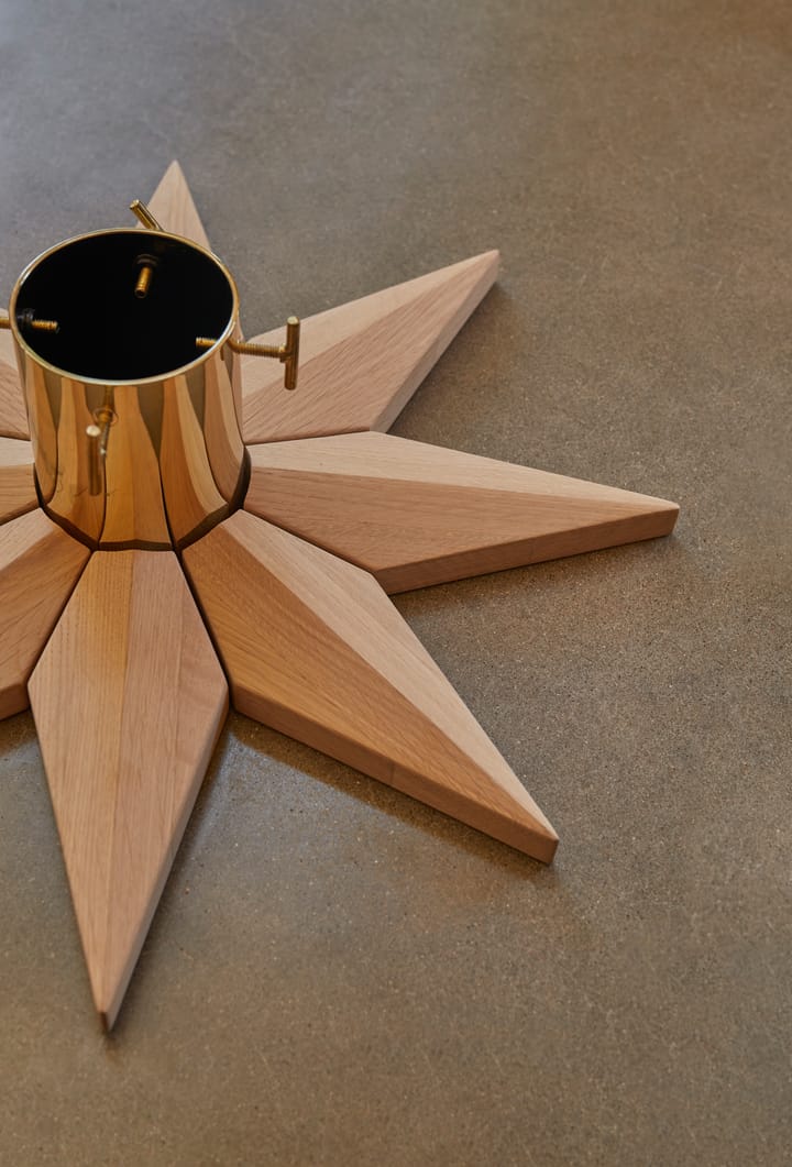 Stella 圣诞树底座 Ø50.5 cm, Oak Skagerak