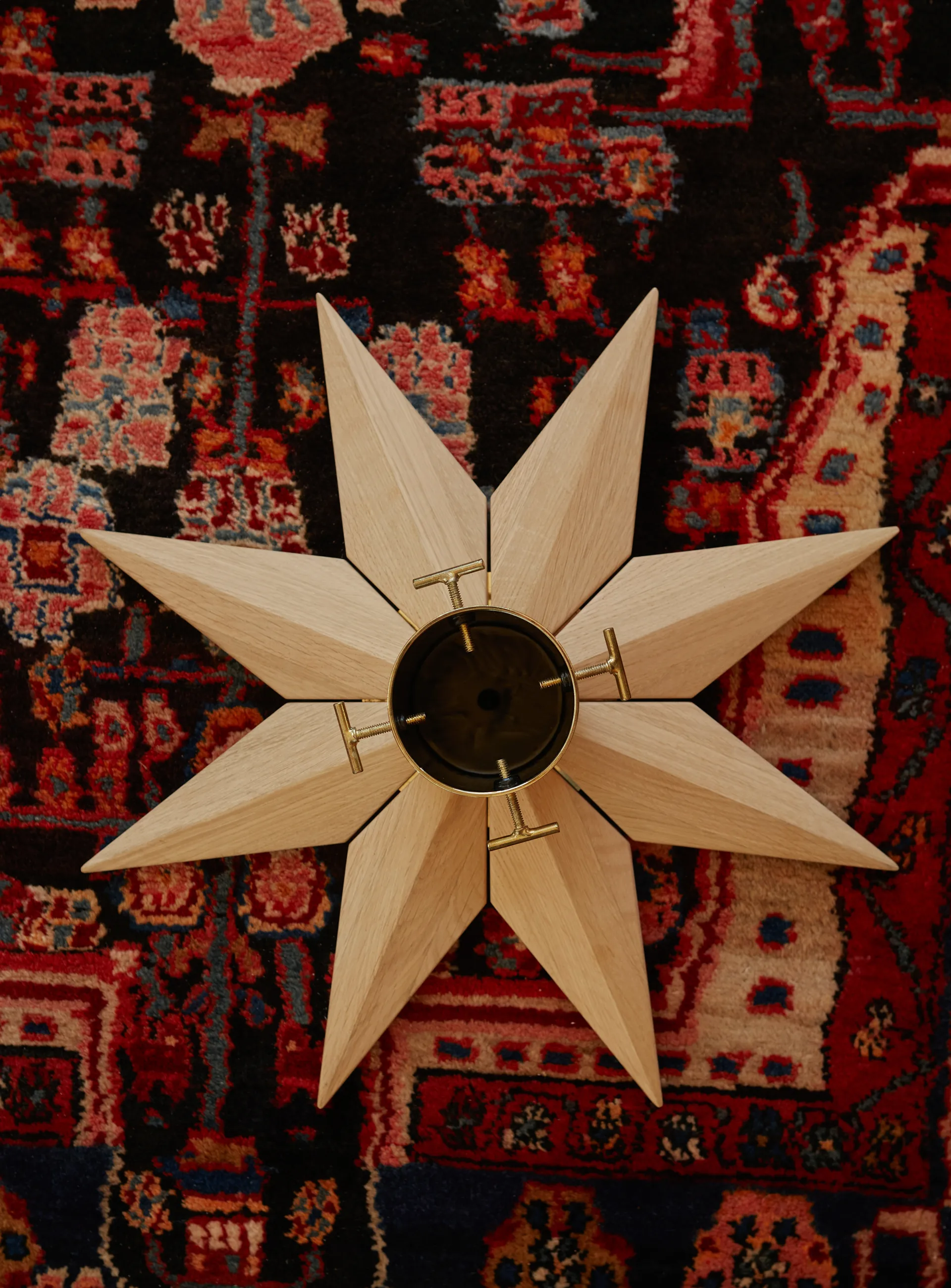 Stella 圣诞树底座 Ø50.5 cm, Oak Skagerak