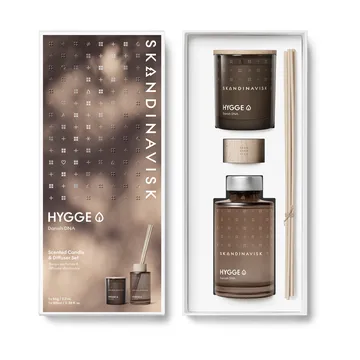 HYGGE 香薰蜡烛与藤条香薰 - 65g_100ml - Skandinavisk