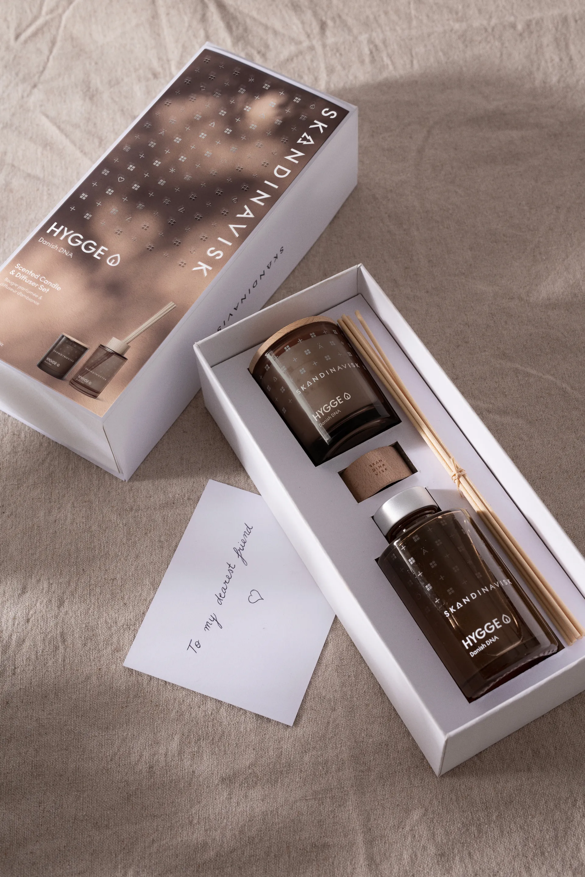 HYGGE 香薰蜡烛与藤条香薰, 65g_100ml Skandinavisk