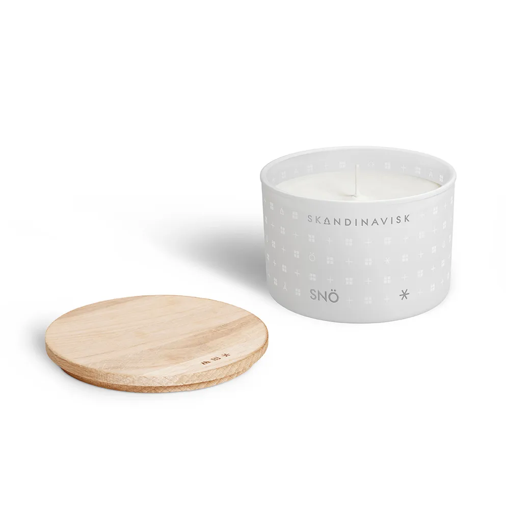 Snö scented candle, 90 g Skandinavisk