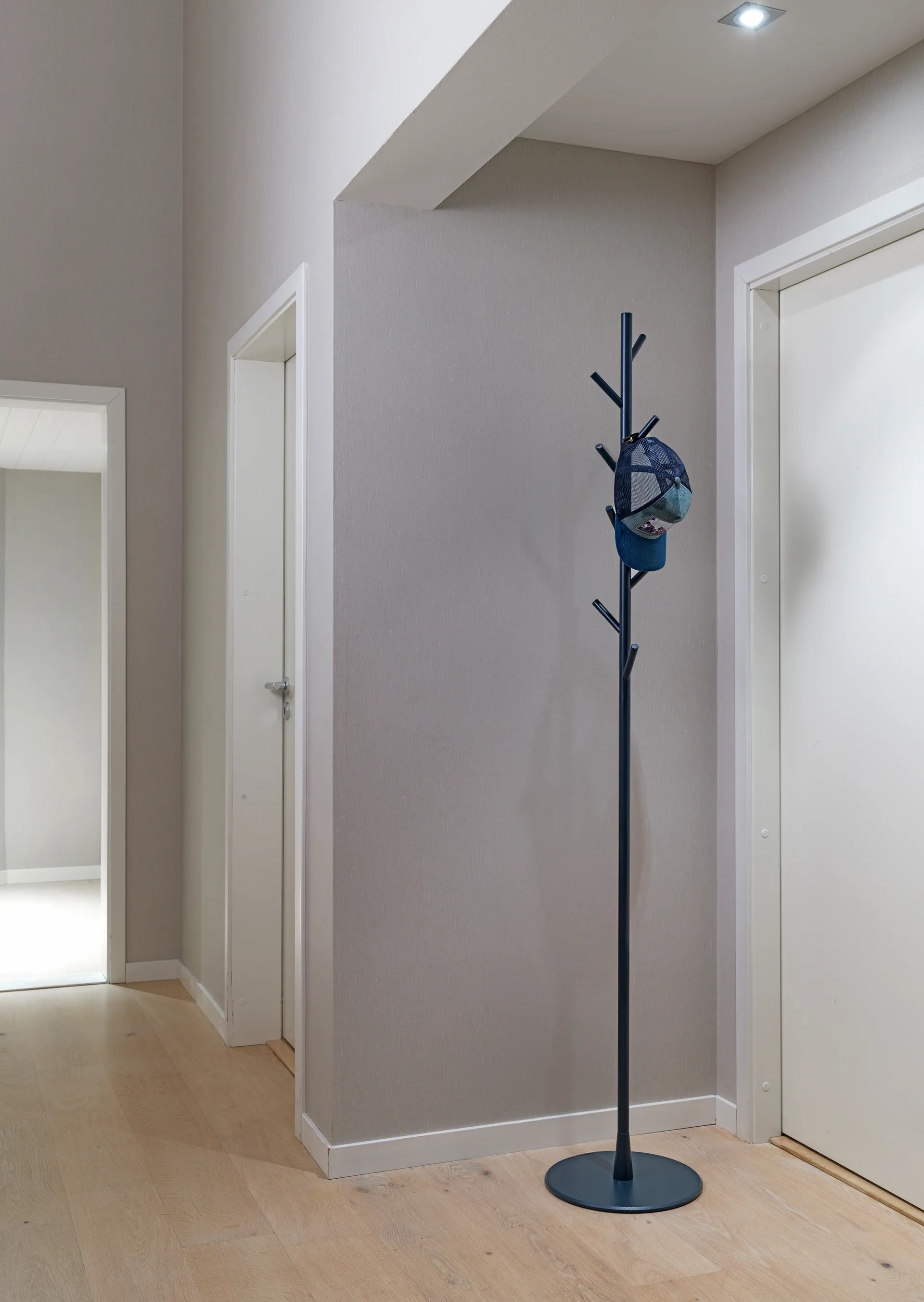 Sticks 衣架/架子 floor, 蓟紫 SMD Design