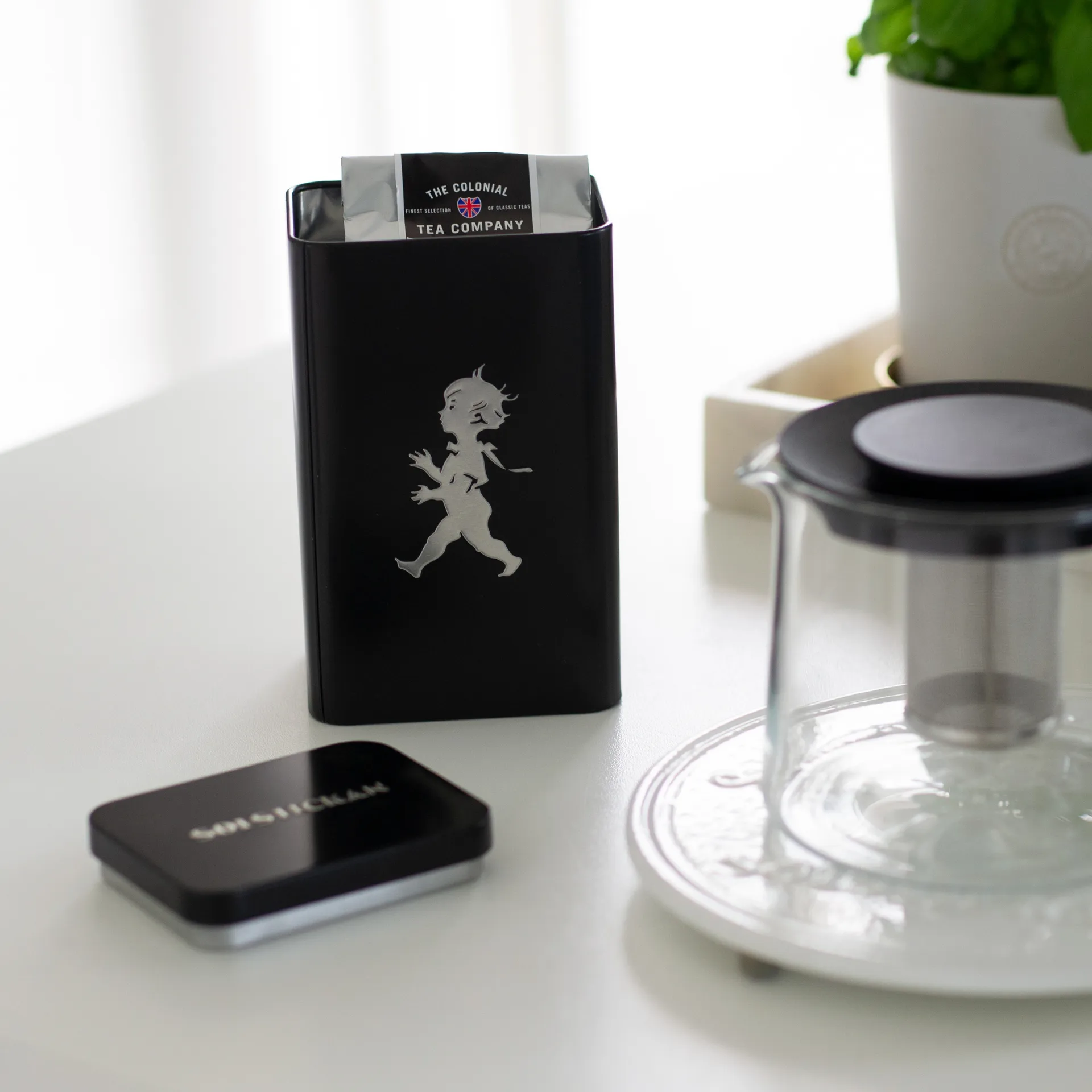 Solstickan 茶叶罐 15.2cm, 哑光黑色 Solstickan Design