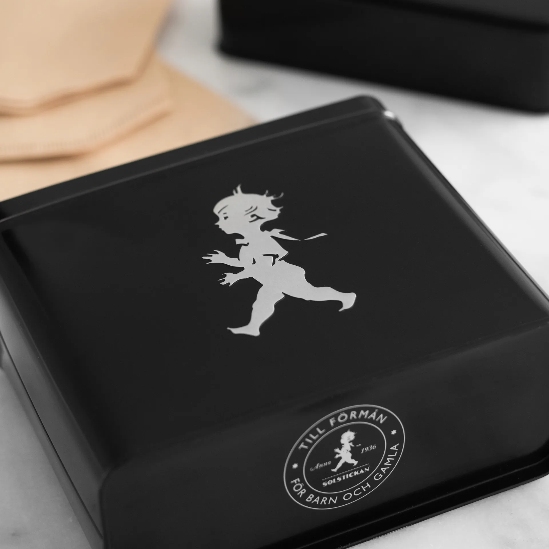 Solstickan coffee filter 罐子 15.4x17 cm, 黑色 Solstickan Design