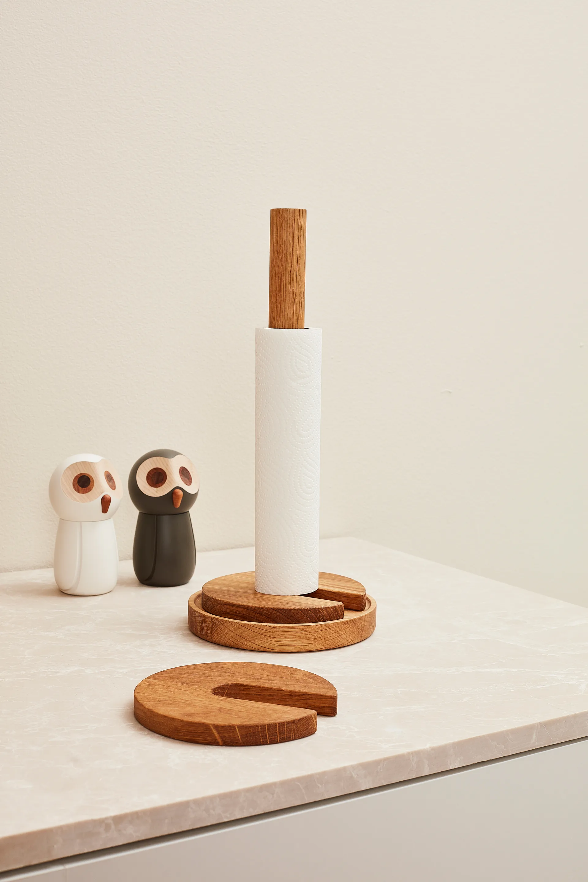 Stack 简约厨房纸巾架, 橡木 Spring Copenhagen