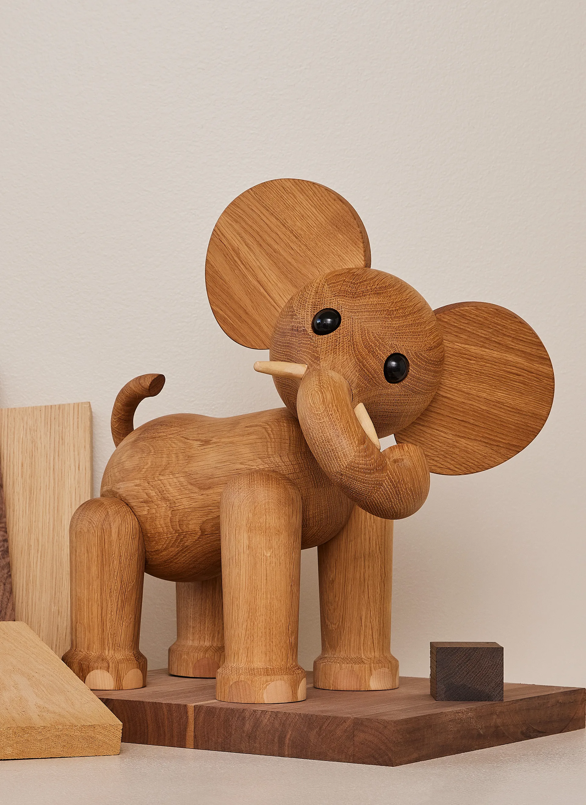 Tembo elephant 装饰 41 cm, 自然木色 Spring Copenhagen