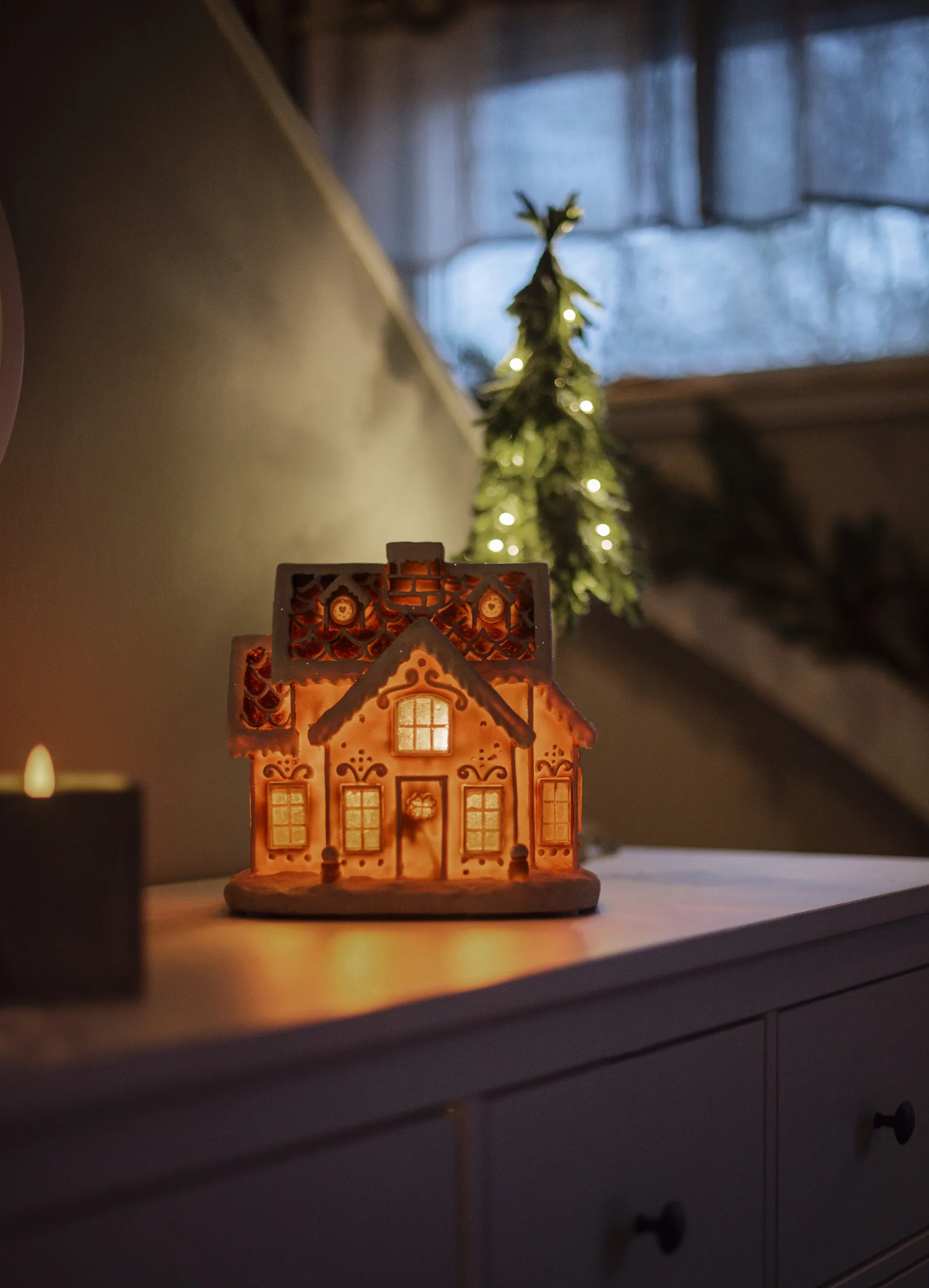 Gingerville panorama Christmas lights, Brown Star Trading