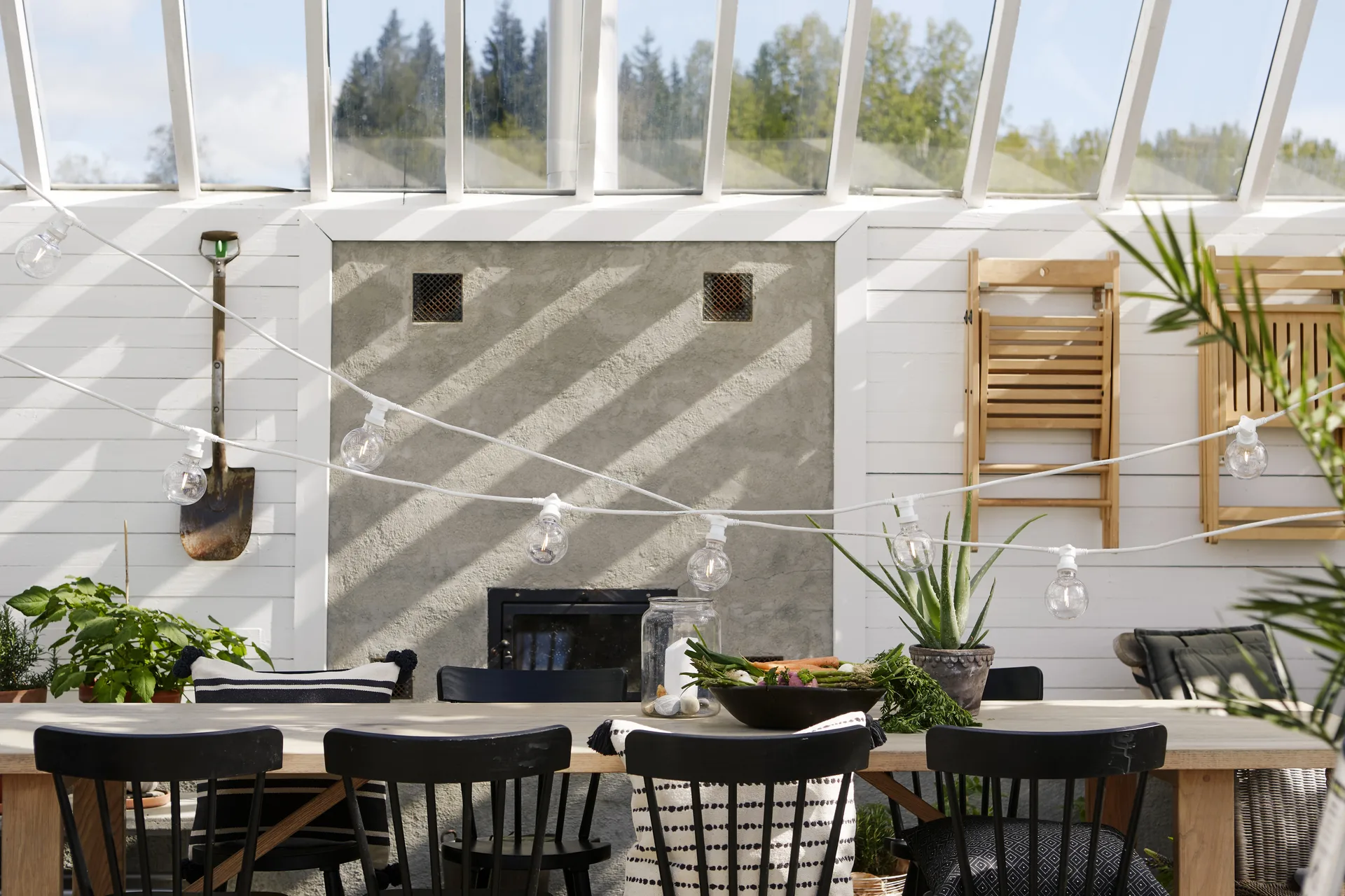 Star trading 光源 E27 G95 outdoor, Warm 白色, 100lm Star Trading