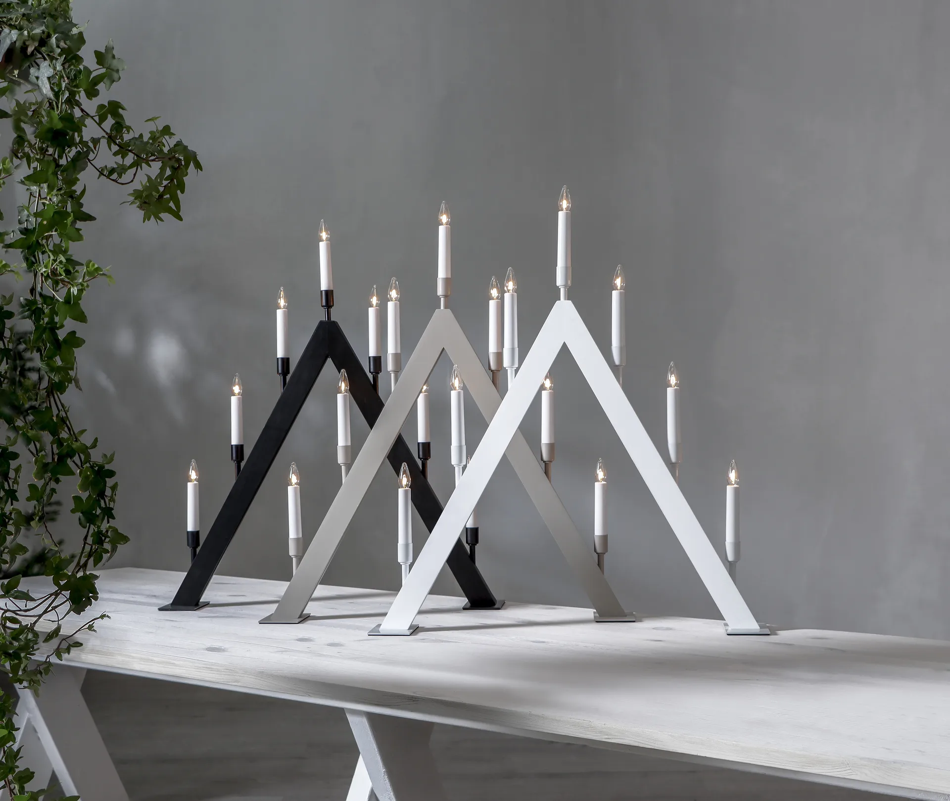 Vind A advent 烛台, White Star Trading