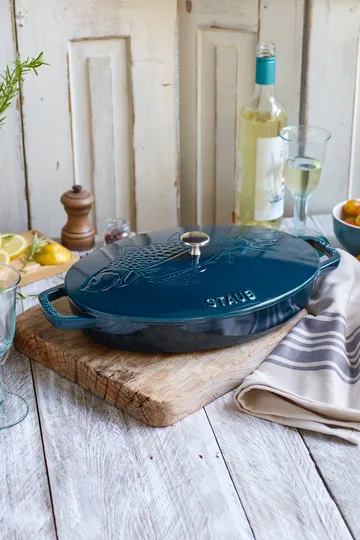 La Mer 椭圆形炖锅 三层搪瓷 - 32cm - STAUB