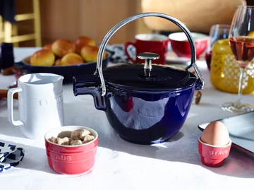 Staub 圆形铸铁茶壶 1.15升 - 深蓝色 - STAUB