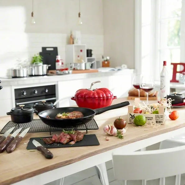 Staub 番茄烤盘 2.9升, 红色 STAUB