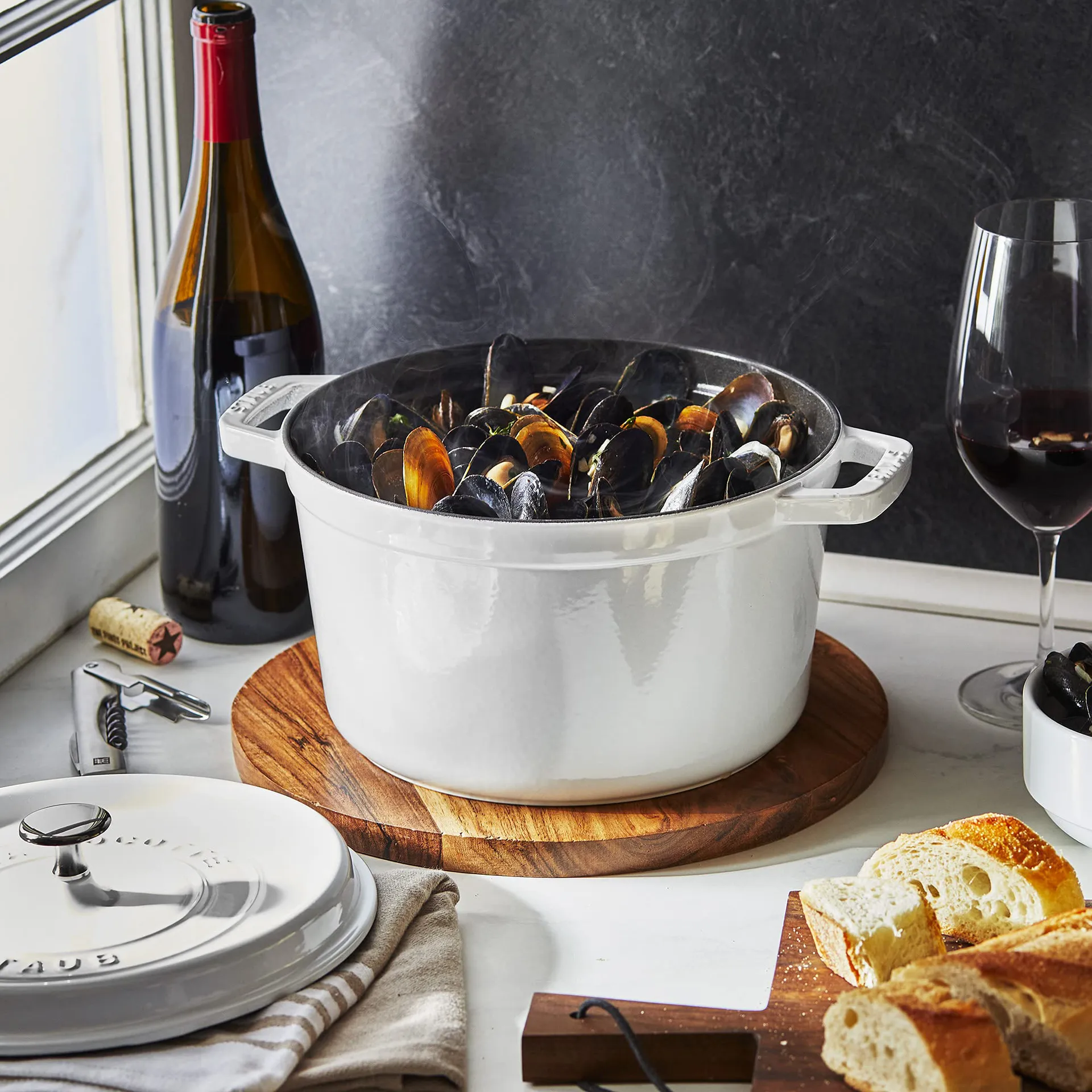 Staub 圆形高身炖锅4.8升, 白松露色 STAUB