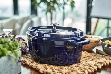 Staub La Cocotte椭圆形铸铁炖锅6.7升 - 深蓝色 - STAUB