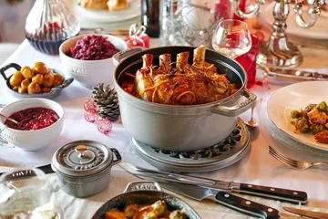 Staub La Cocotte圆形铸铁炖锅8.4升 - 石墨灰色 - STAUB