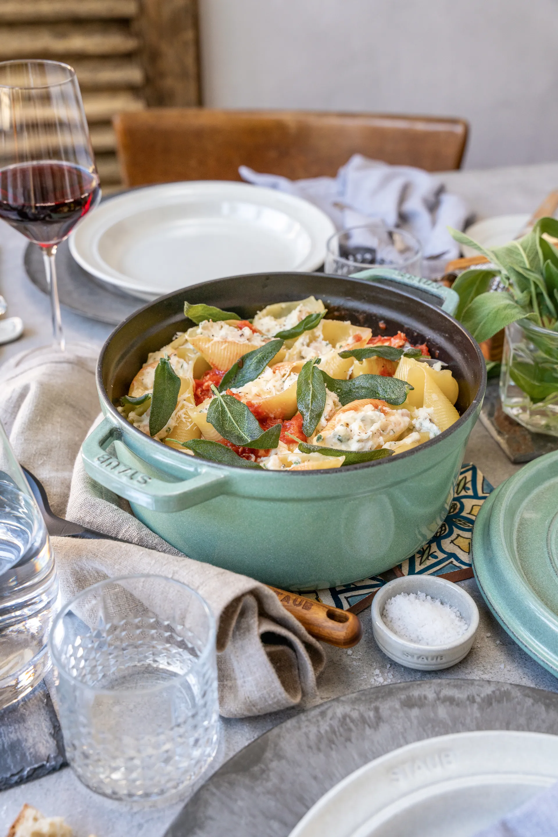 Staub round 砂锅 dish 5.2 l, Salvia STAUB