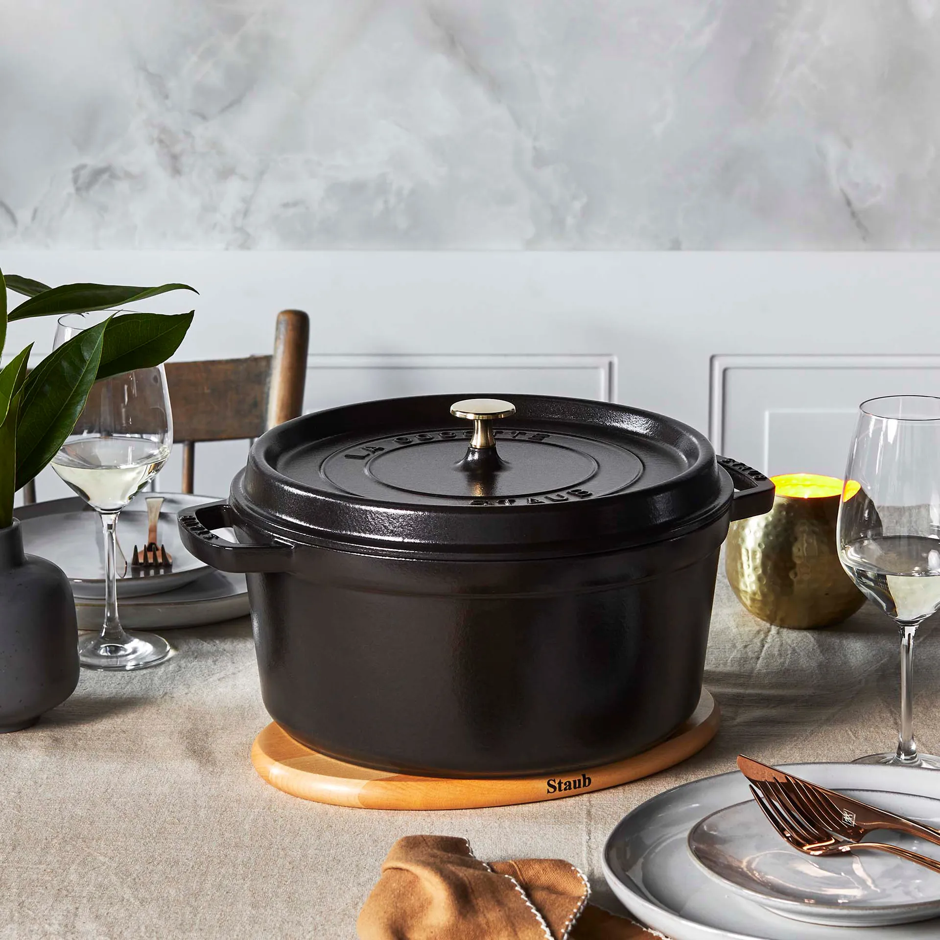 Staub round 砂锅  dish 6.7 l, 黑色 STAUB