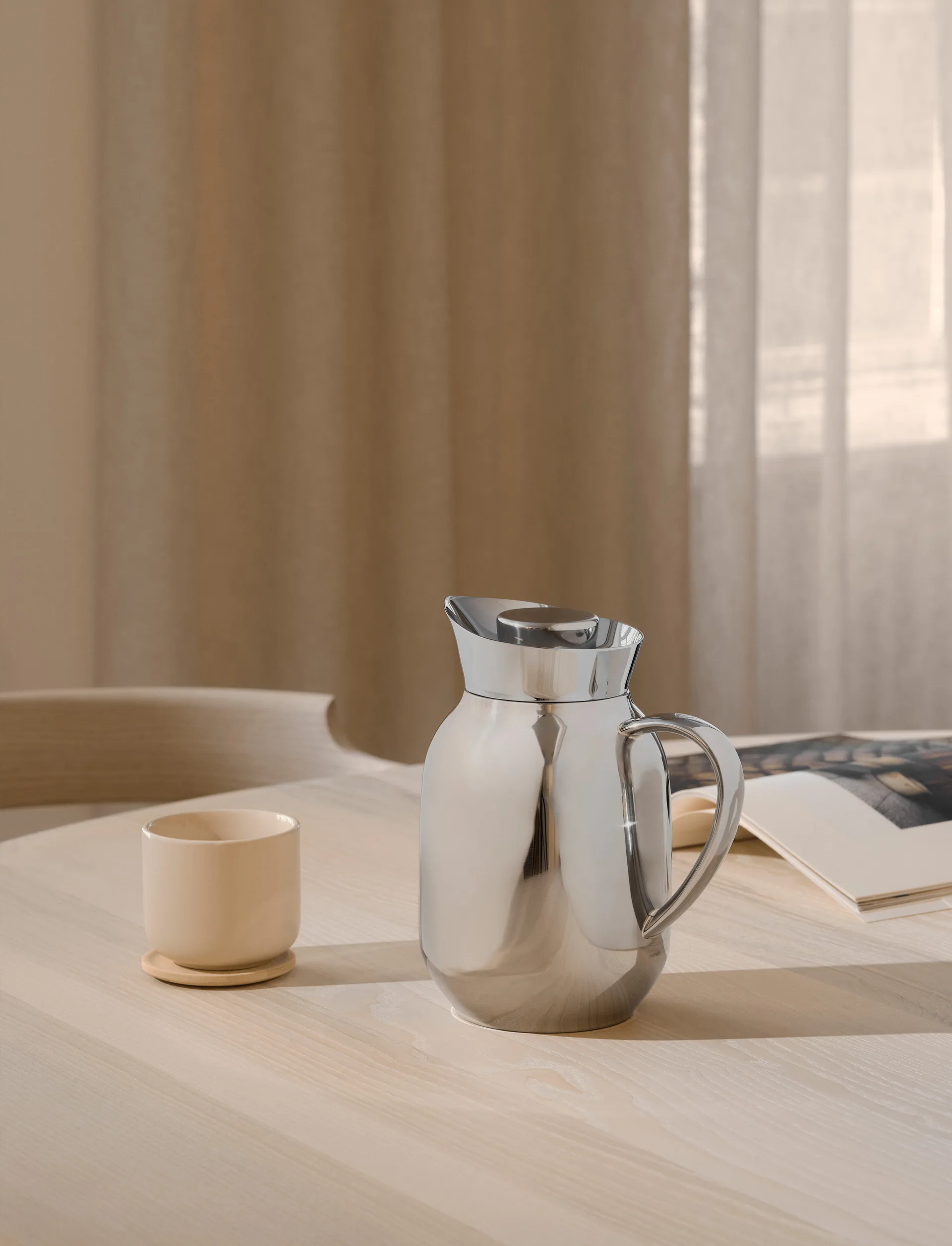 双耳保温壶 1.2升, 钢色 Stelton