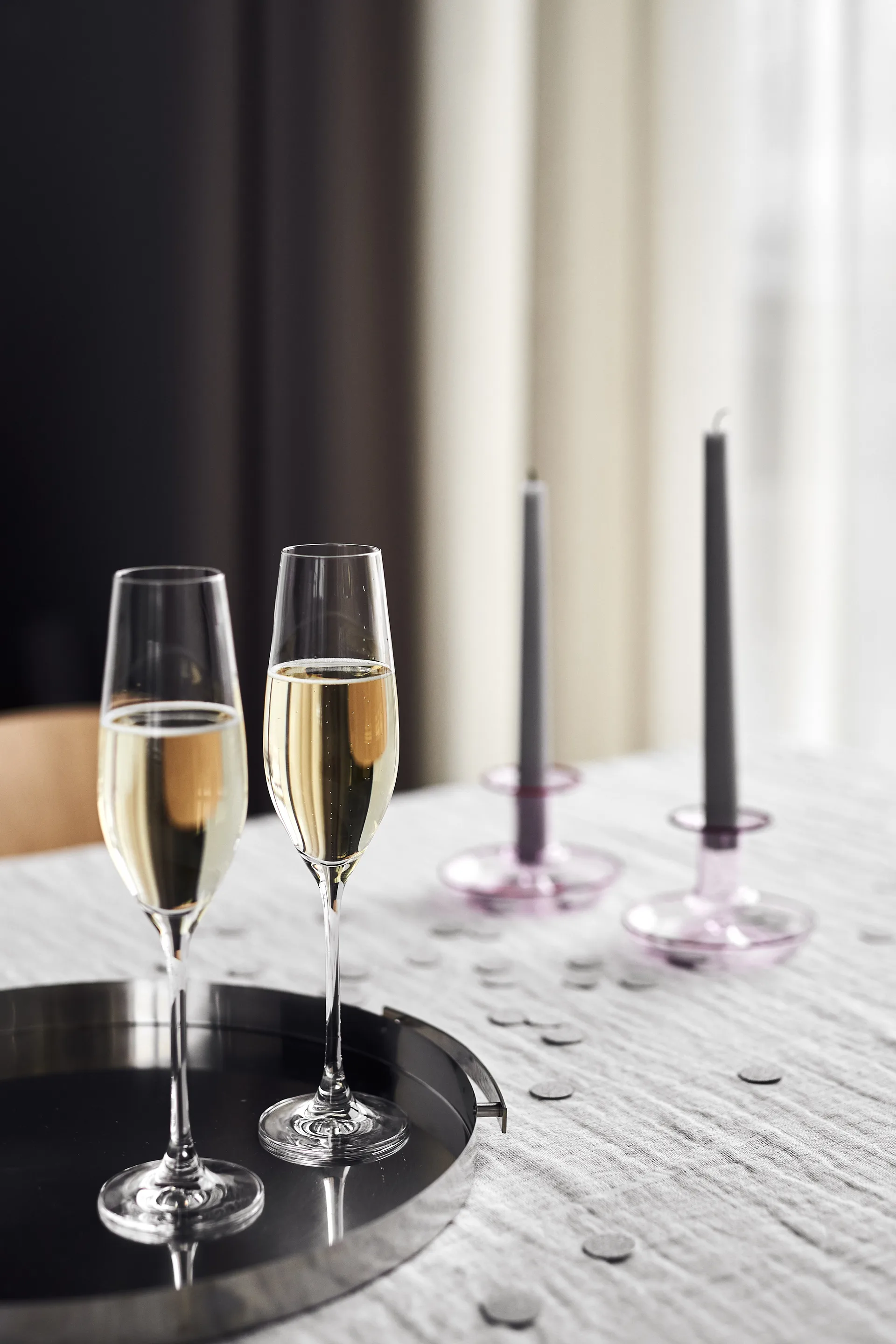 AJ cylinda-line serving 托盘, 不锈钢 Stelton