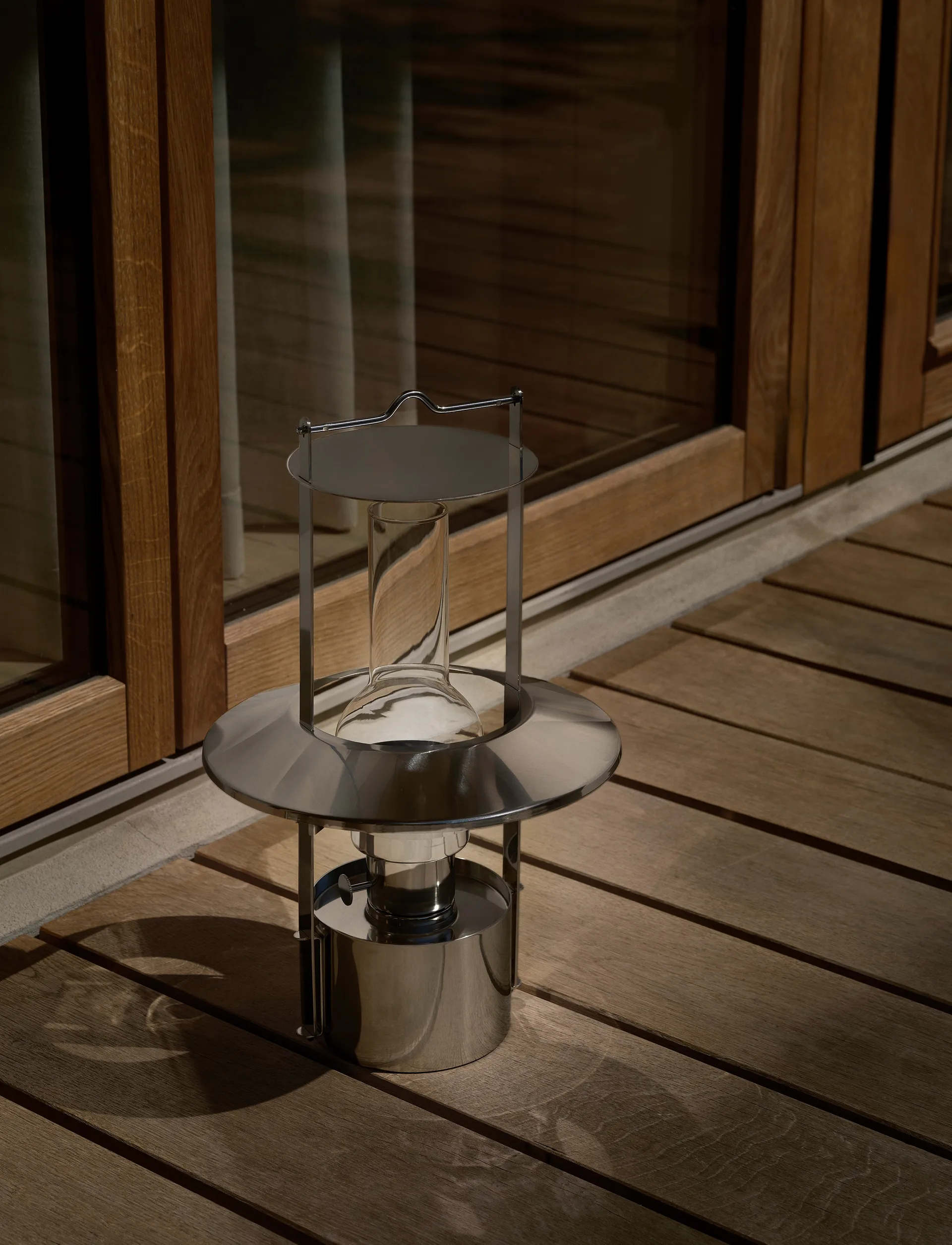 EM 便携船灯43cm, 钢色 Stelton