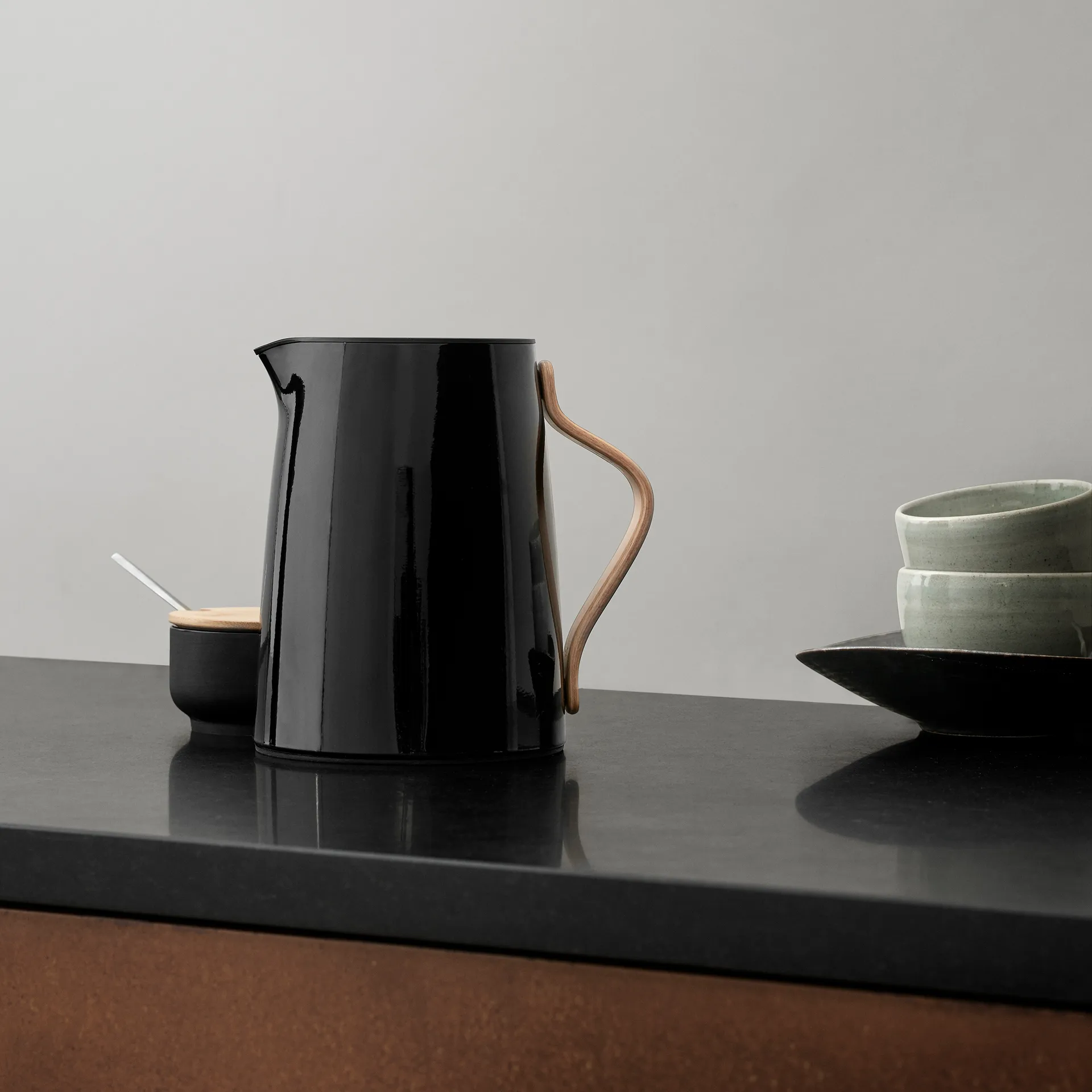 Emma tea vacuum jug, 黑色 Stelton
