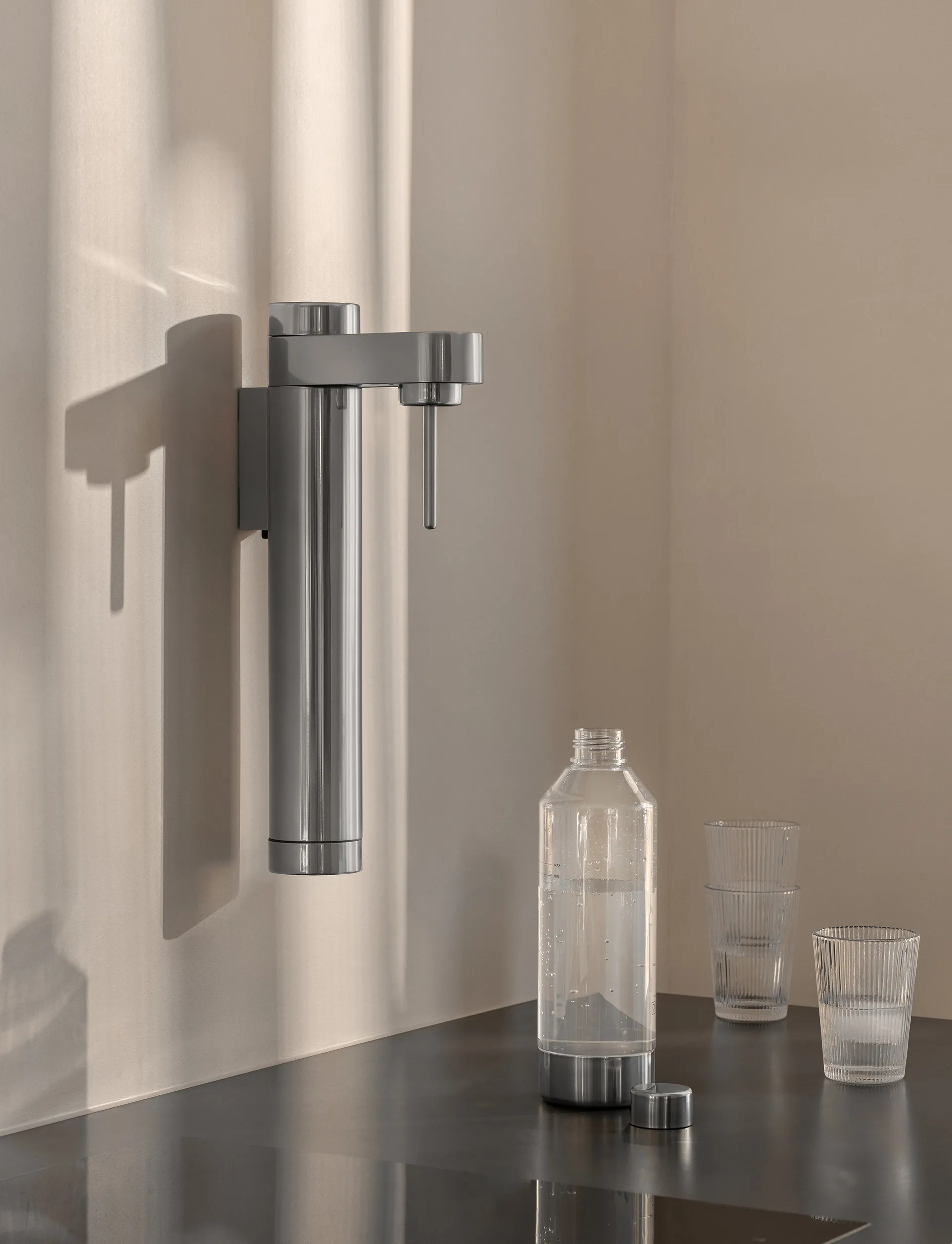 Fizz 壁挂式苏打水机, 钢 Stelton