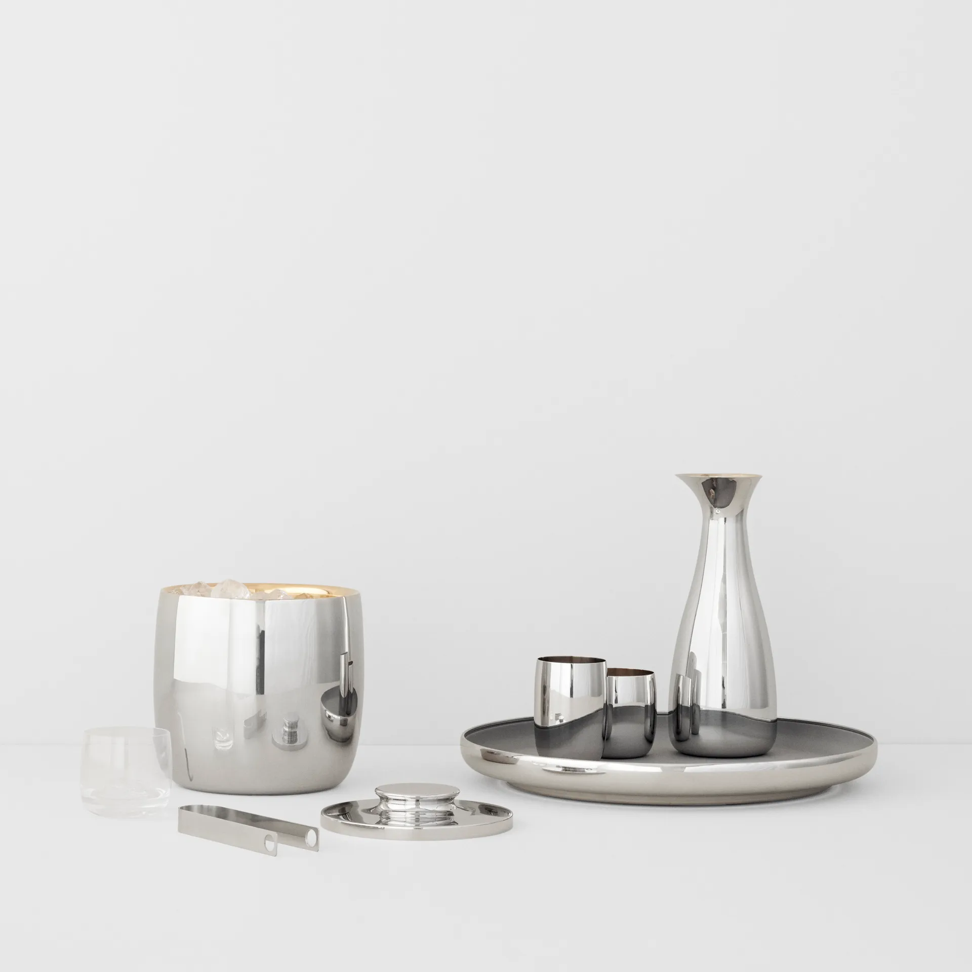 Foster 托盘 Ø 40 cm, 不锈钢 Stelton