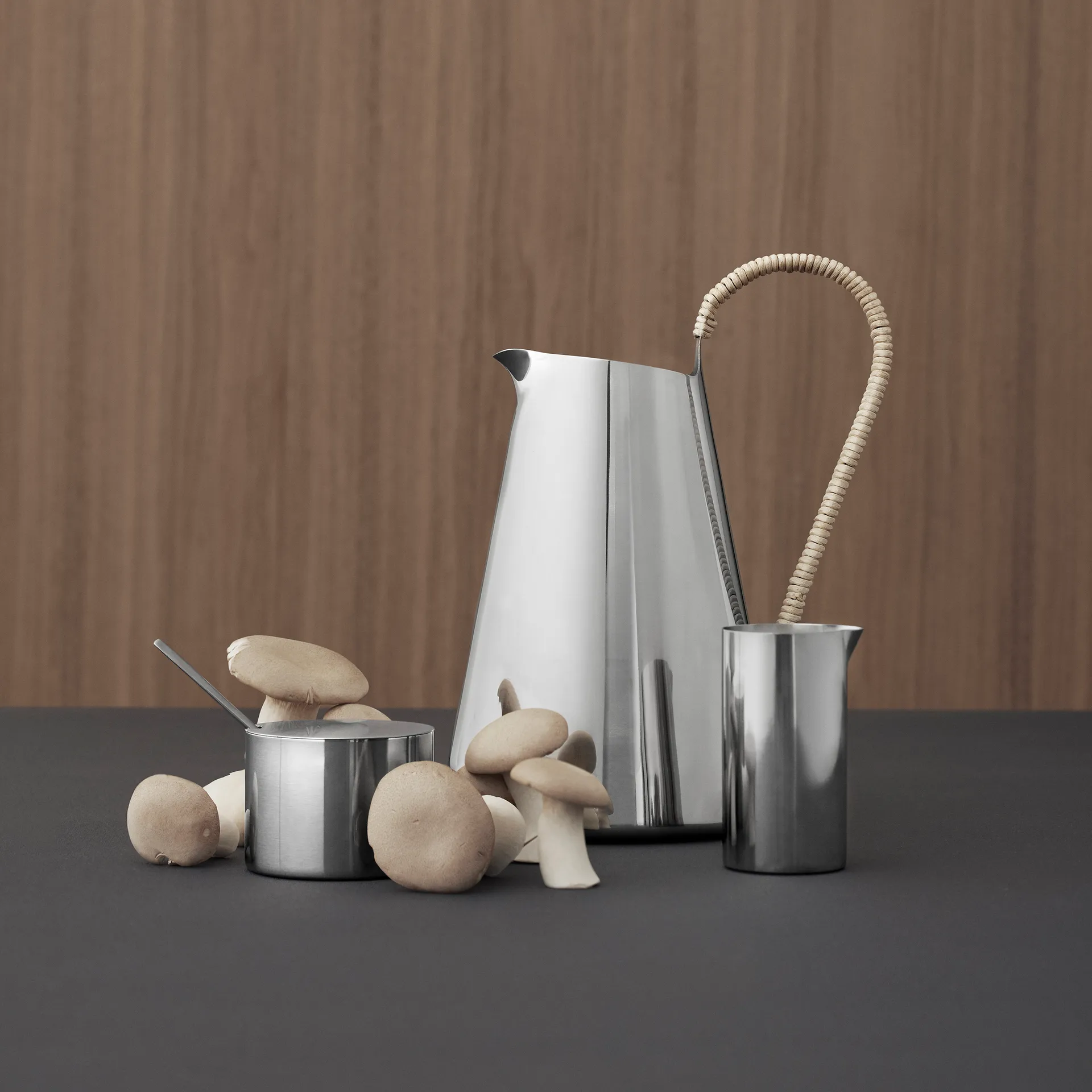 Stelton AJ 圆柱形奶壶 150ml, 不锈钢 Stelton