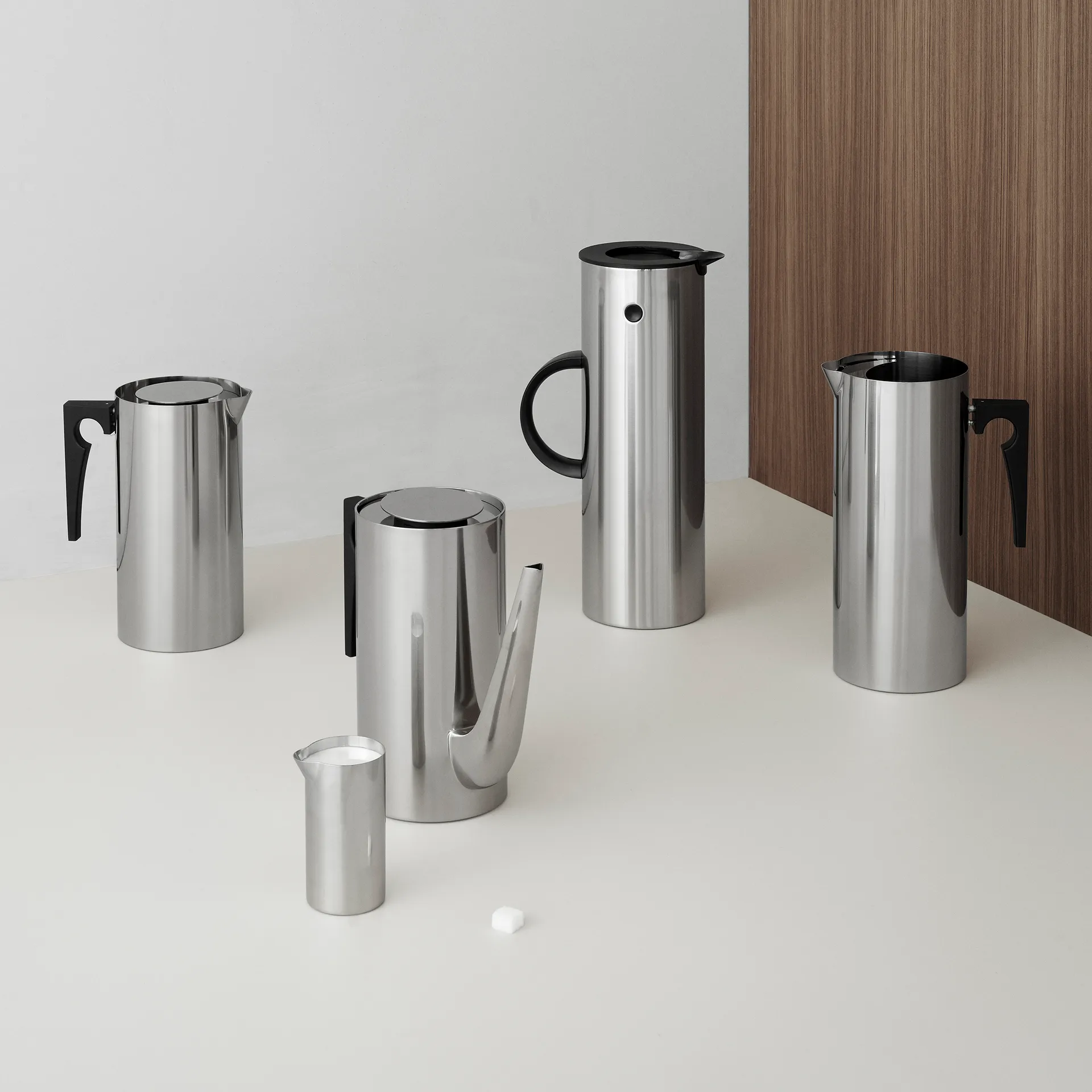 Stelton AJ 圆柱形奶壶 150ml, 不锈钢 Stelton