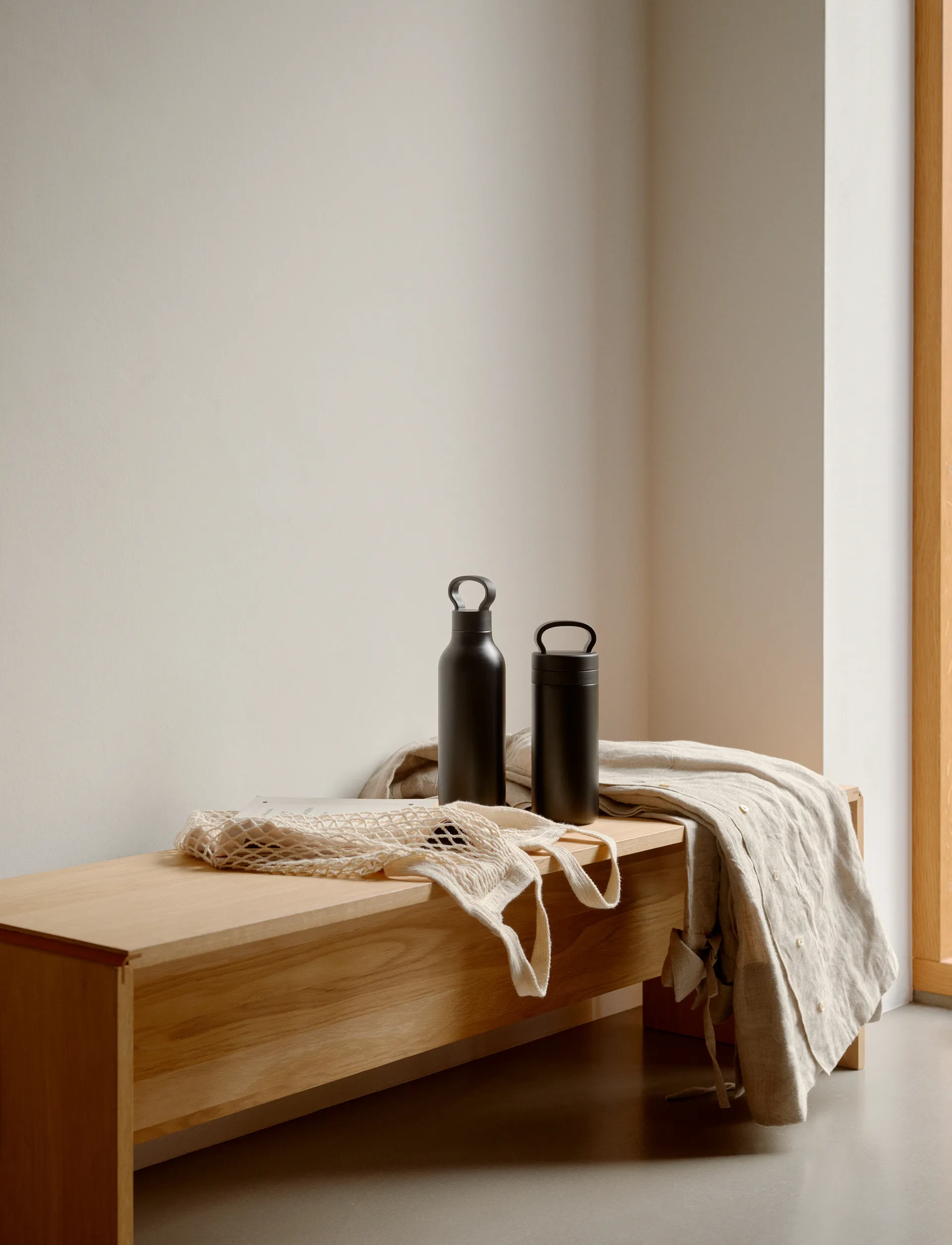 Tabi 保温瓶0.55L, 黑色 Stelton