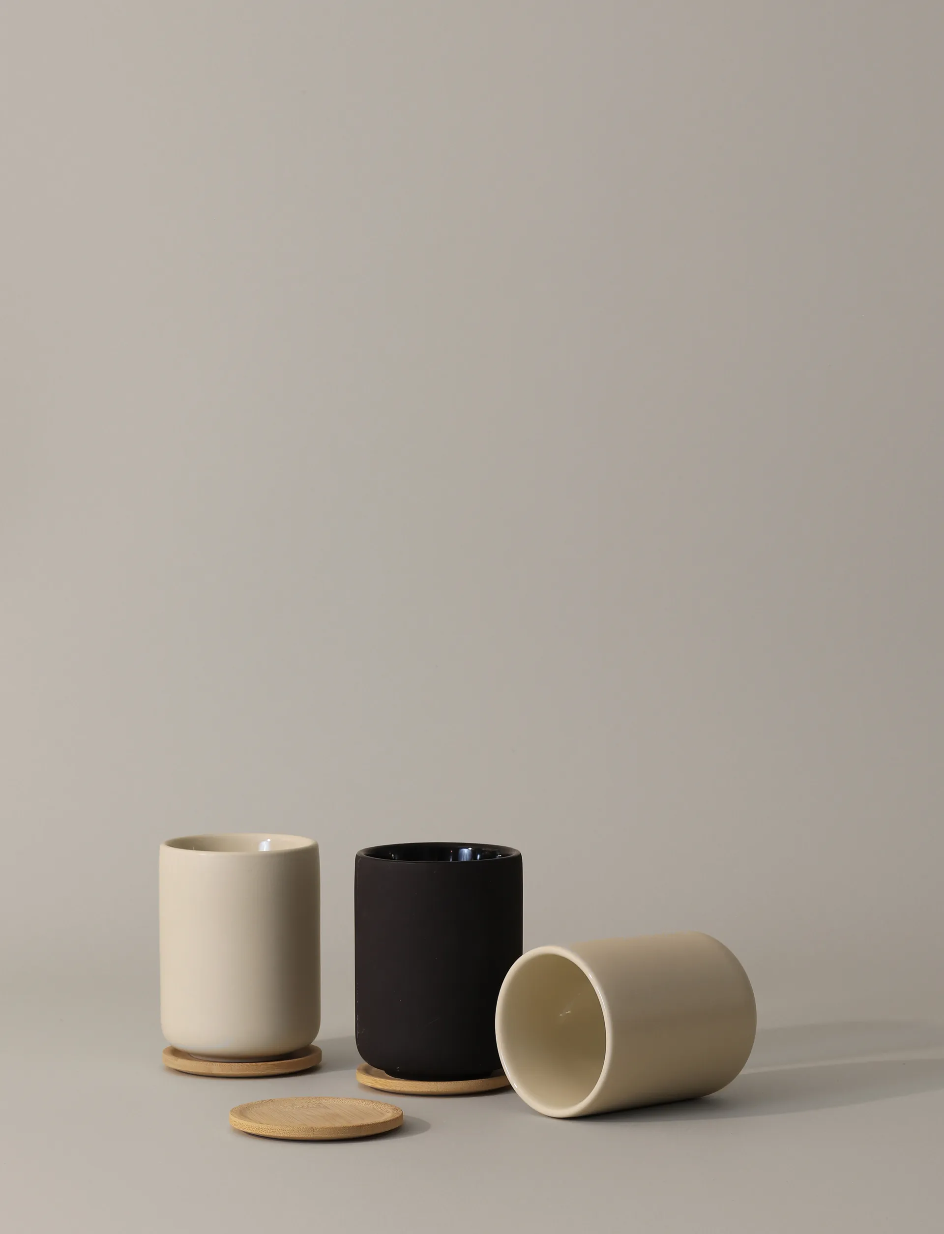 Theo 带杯垫保温马克杯250ml, 沙色 Stelton