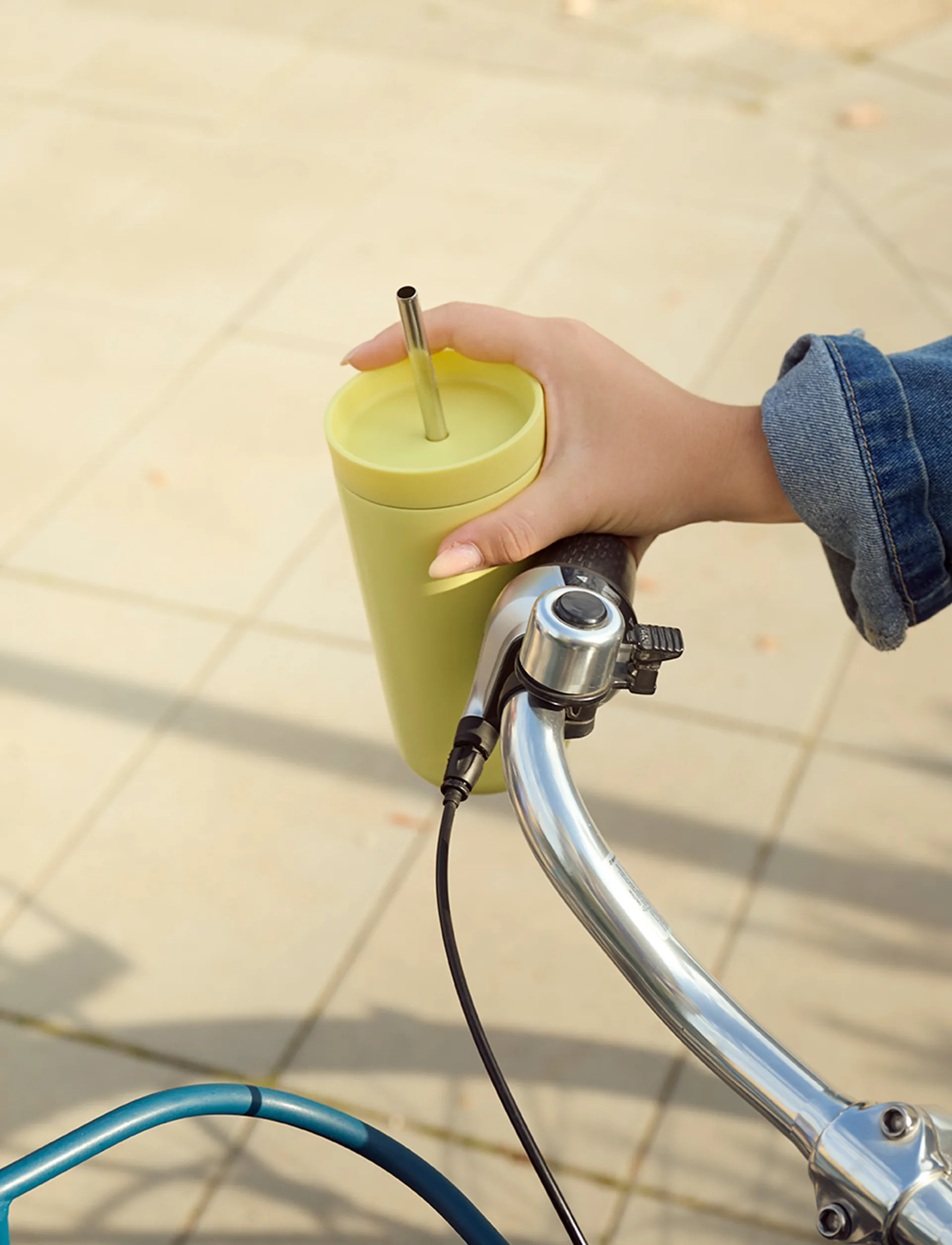 To Go Sip 热水瓶mug with 吸管 0.4 L, Laevis Stelton