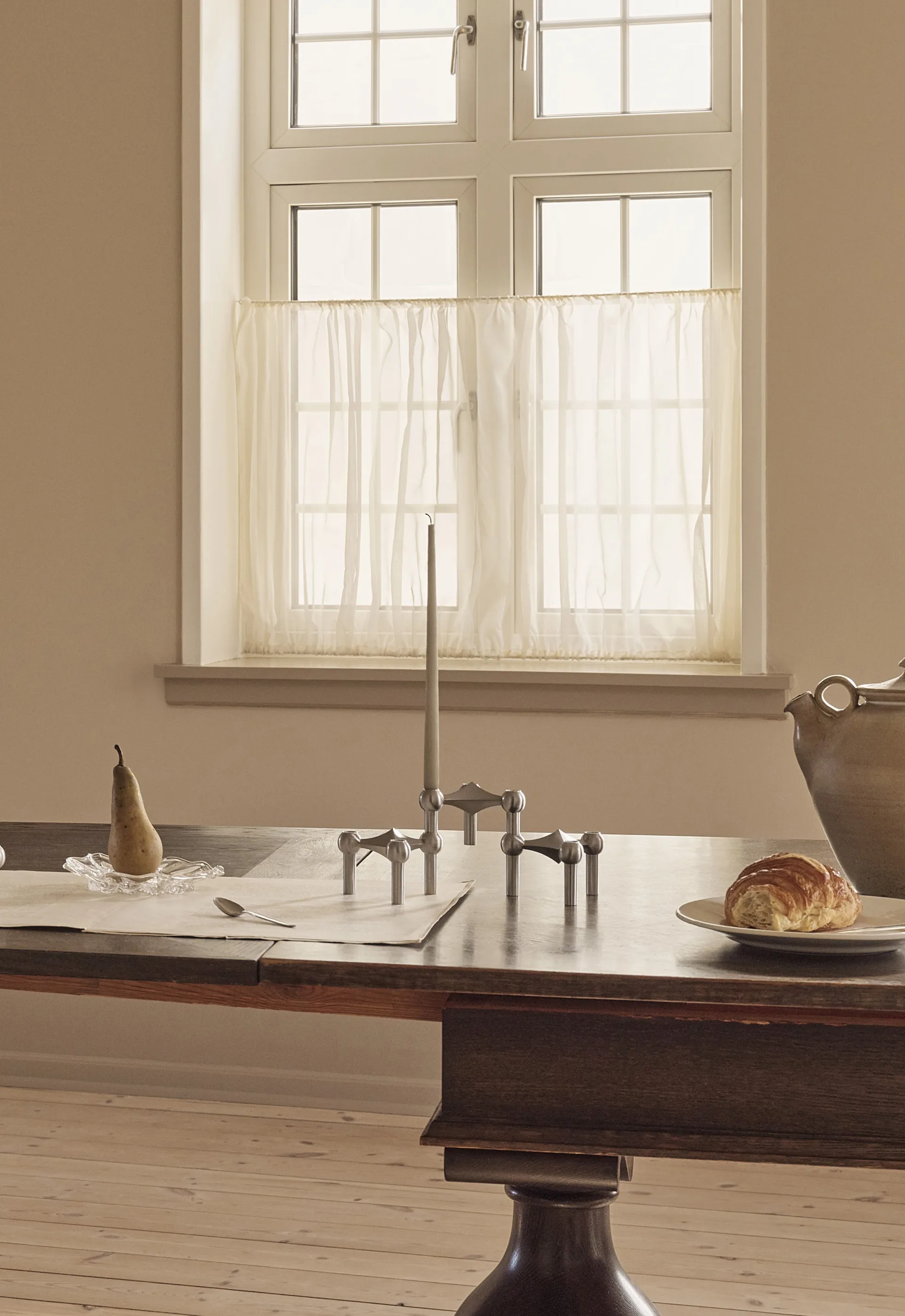 Nagel 烛台, Brushed 镀铬色 STOFF