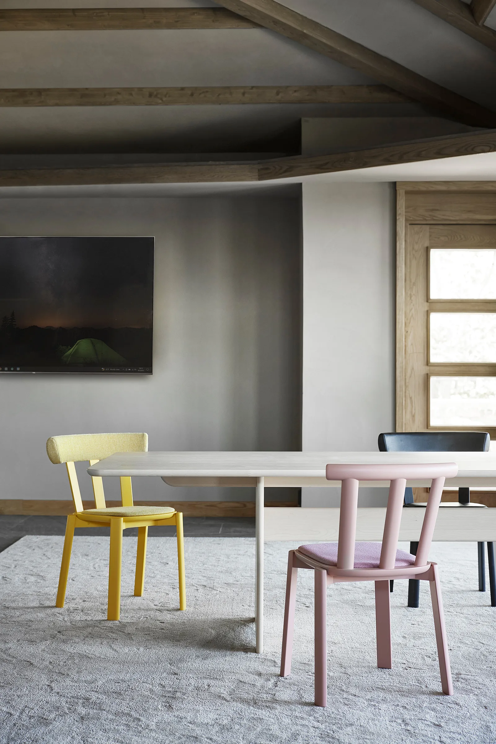 Alt 椅子 upholstered seat 木, Vidar 4, 633 粉色-茉莉紫色 27 Stolab