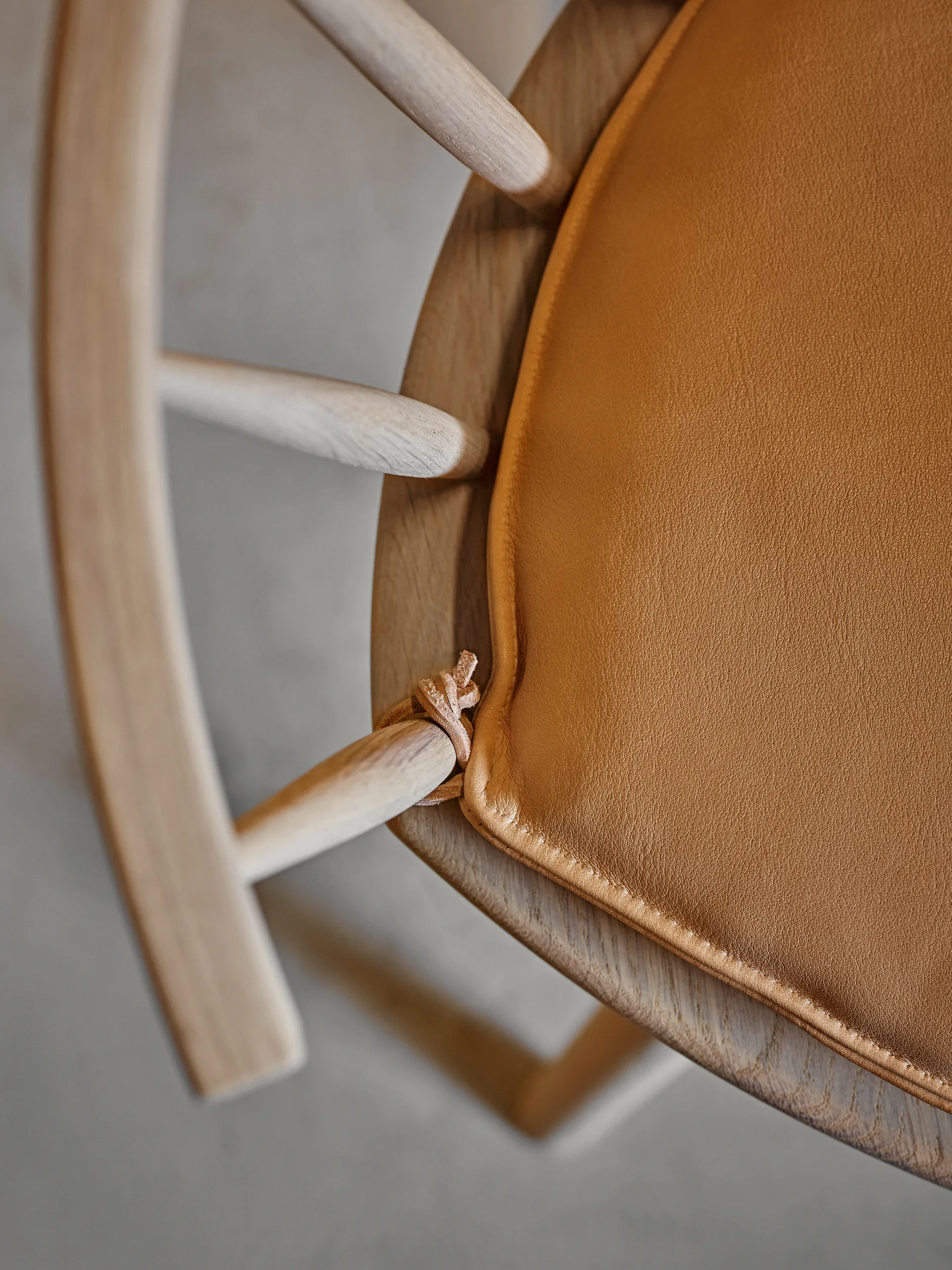 Arka seat 靠枕|靠垫 elmotique, Cognac Stolab