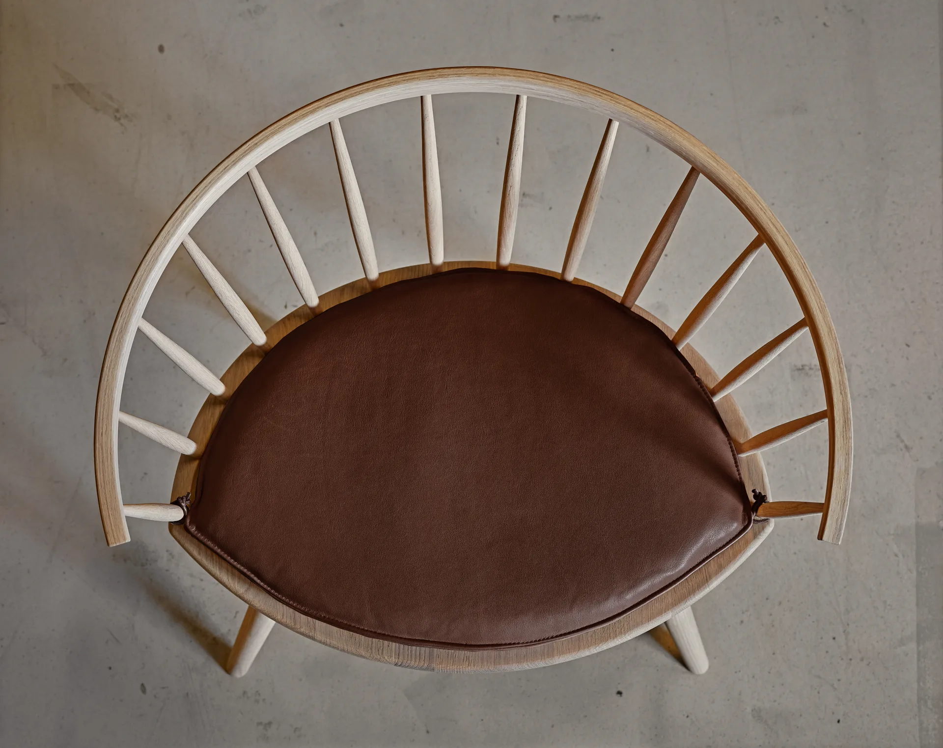 Arka seat 靠枕|靠垫 elmotique, Dark brown Stolab
