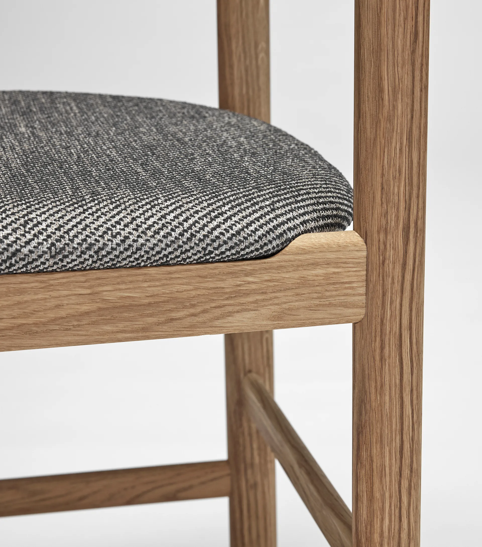 Pal 椅子, 自然木色 原色/自然色 oil-Tornado V3576/02 Stolab