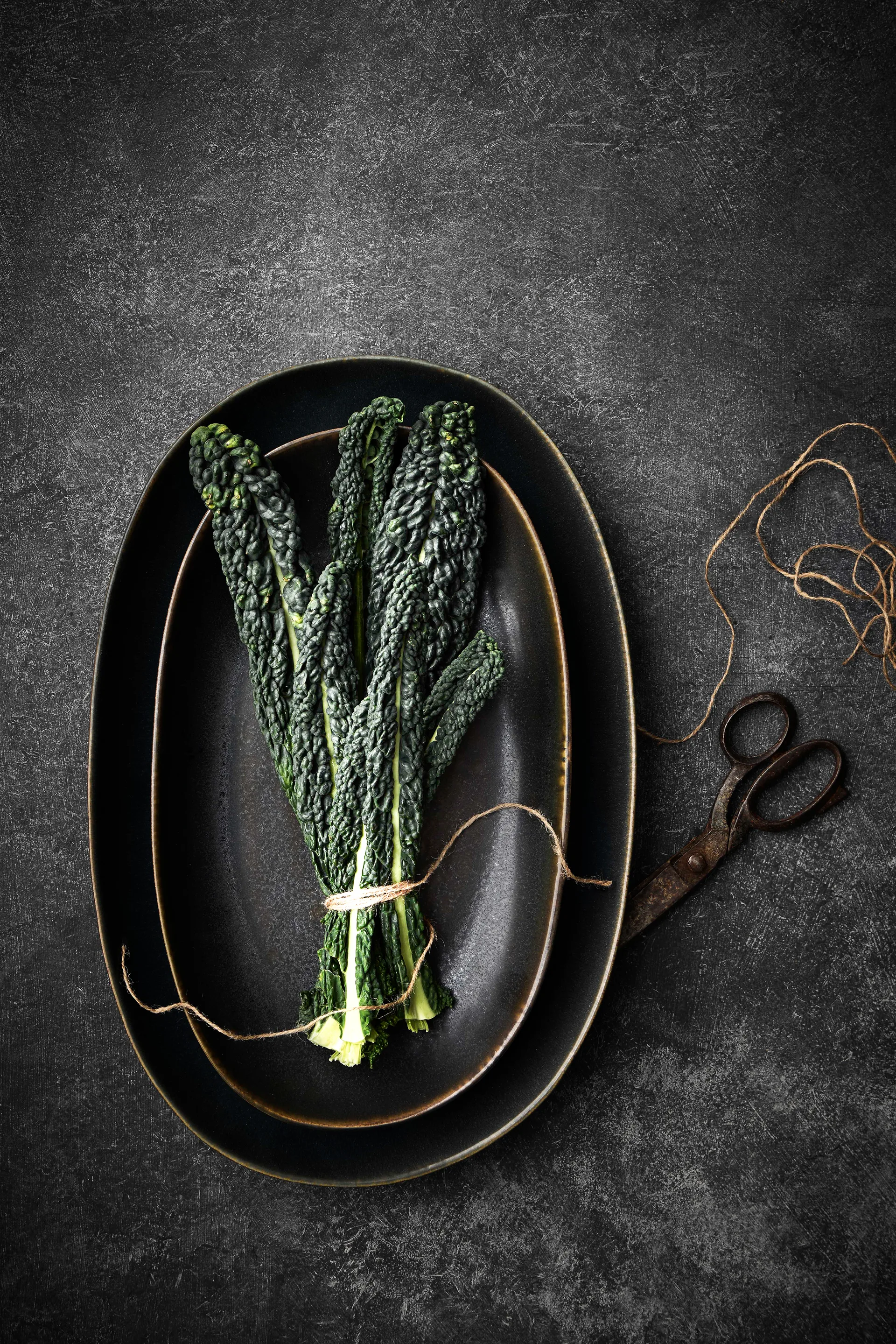 Bastia serving 盘子 small 21.5x37 cm, 黑色 Tell Me More