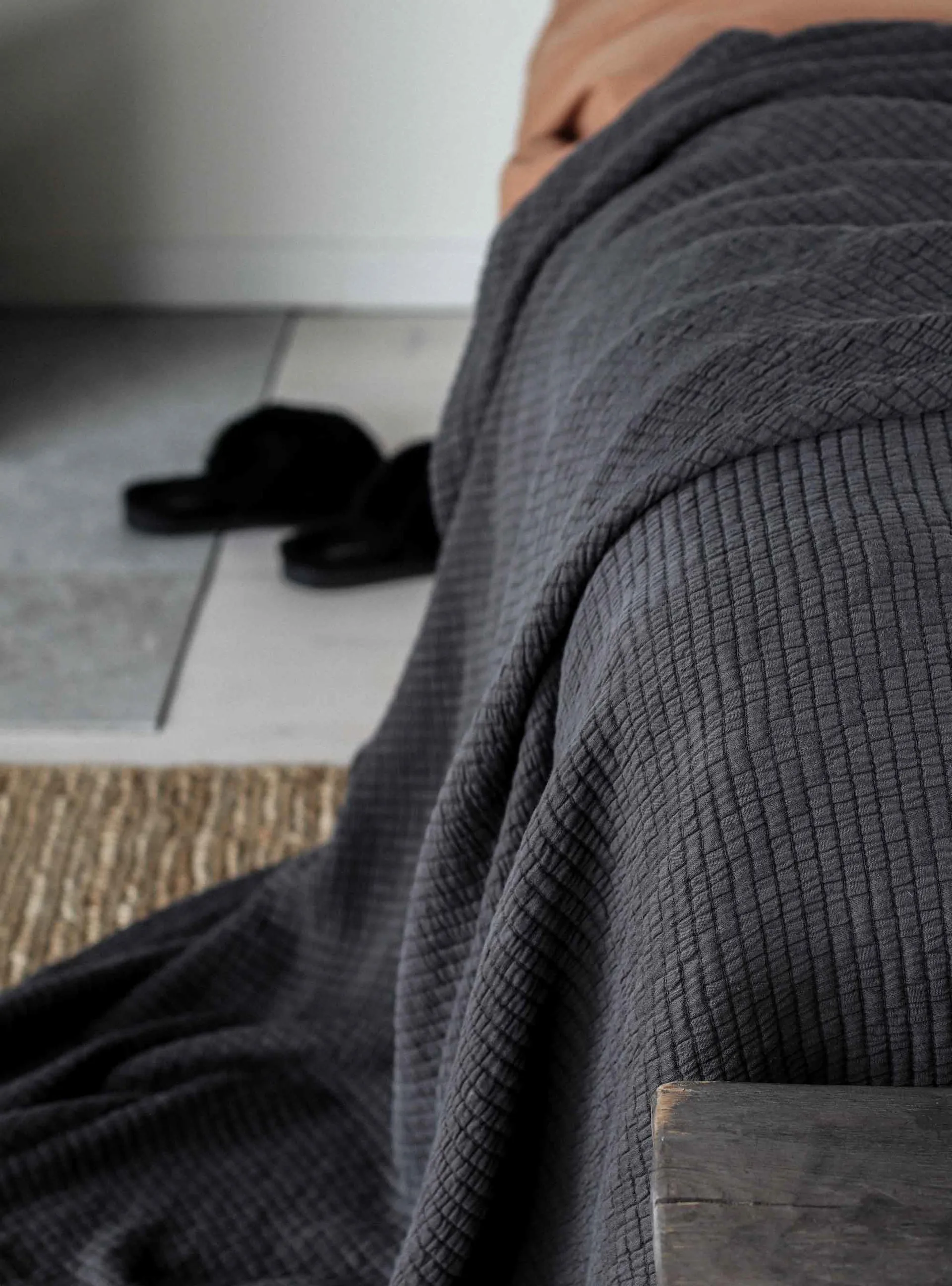 Brick 床罩 180x260 cm, Charcoal Tell Me More