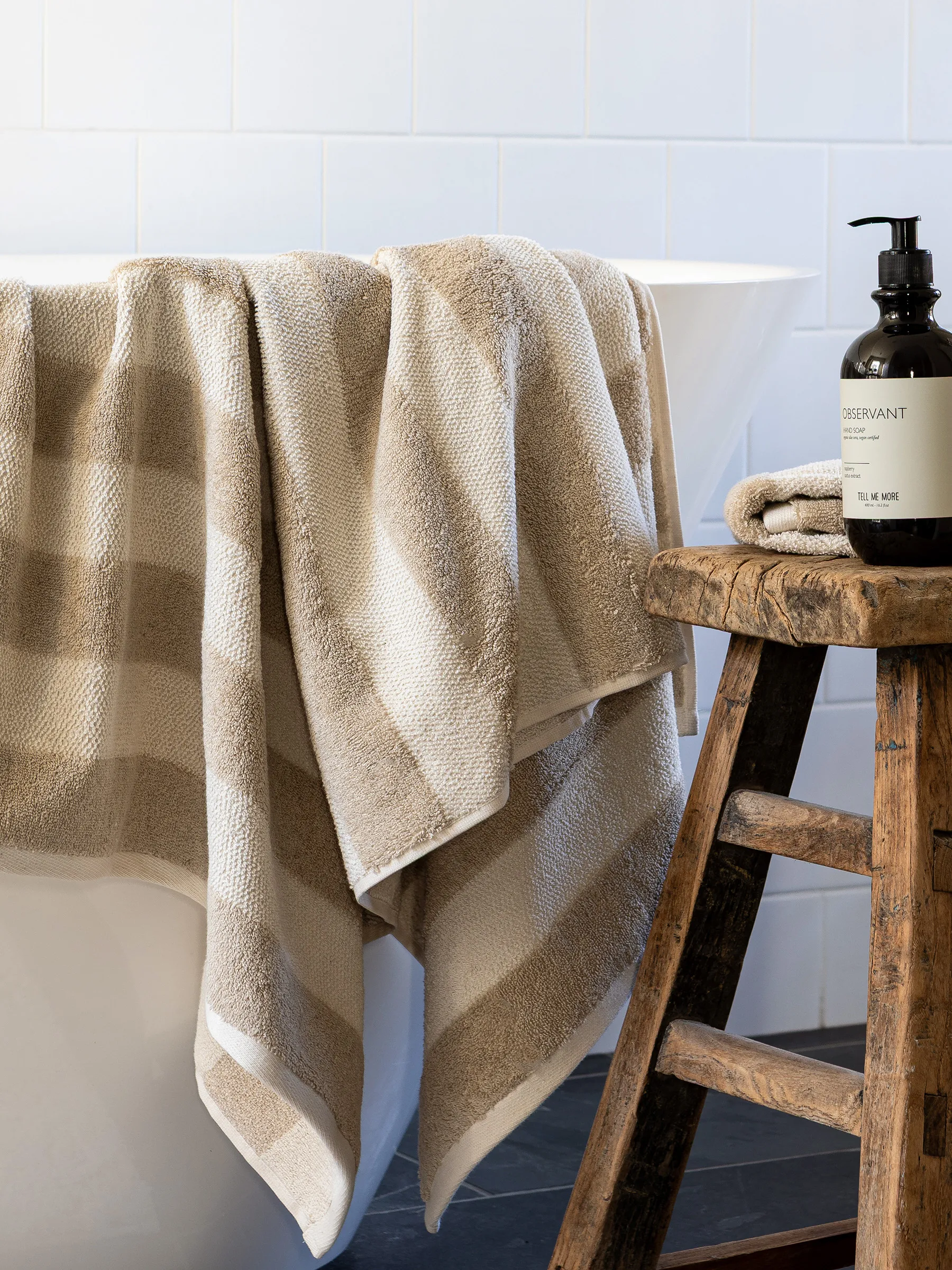 Cleo 浴巾 70x140 cm, 米色 Tell Me More