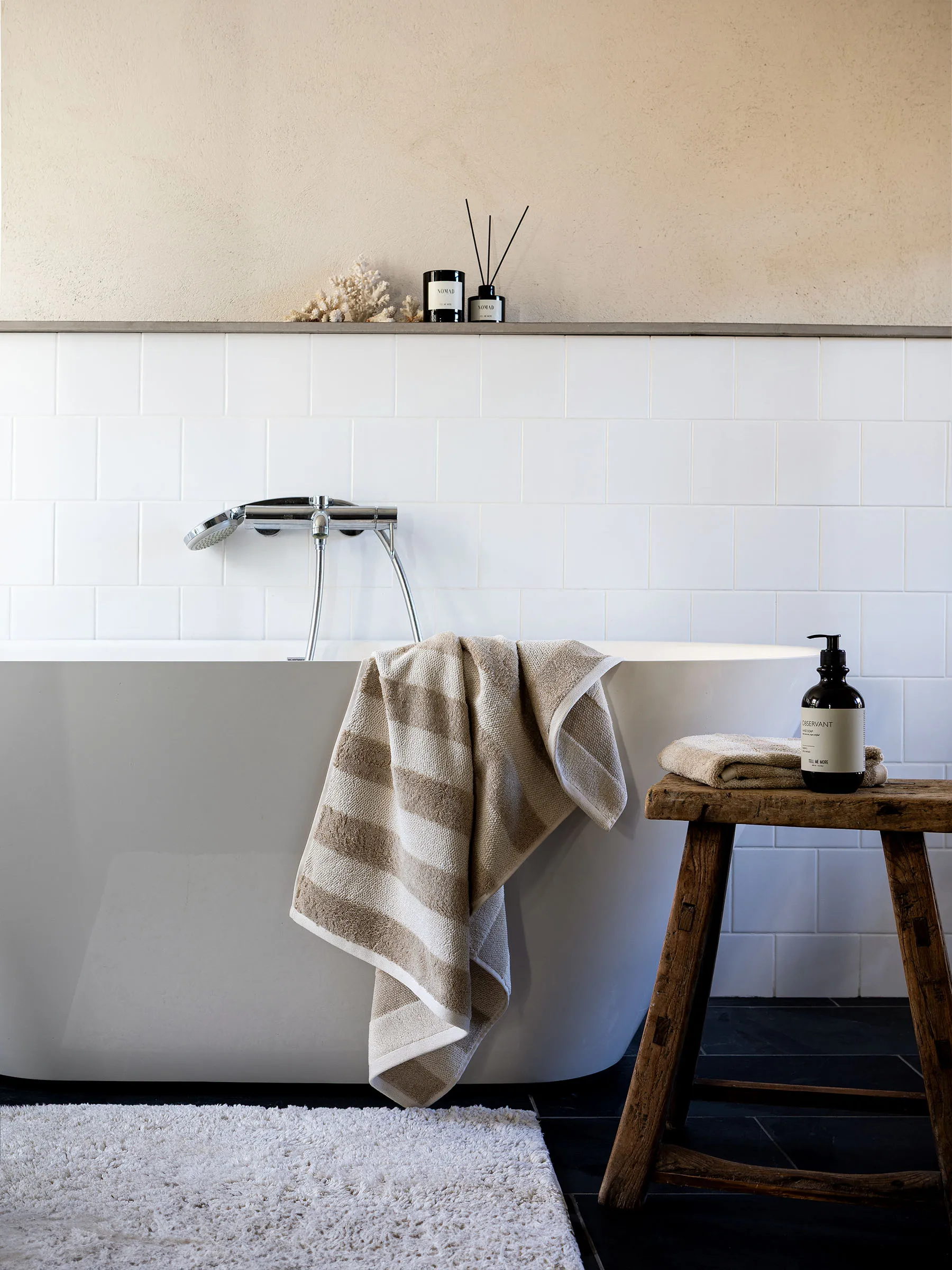 Cleo 浴巾 70x140 cm, 米色 Tell Me More