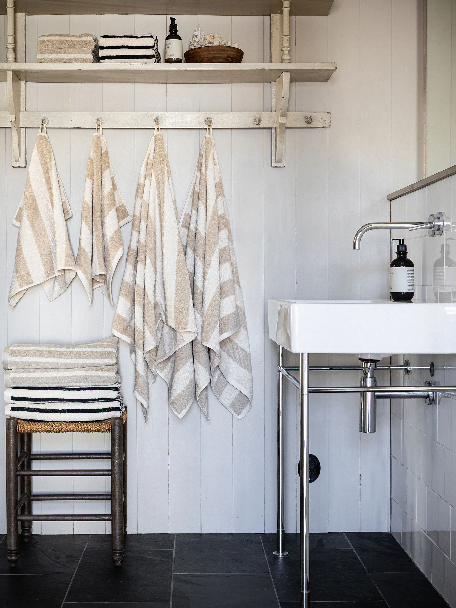 Cleo 浴巾 70x140 cm, 米色 Tell Me More